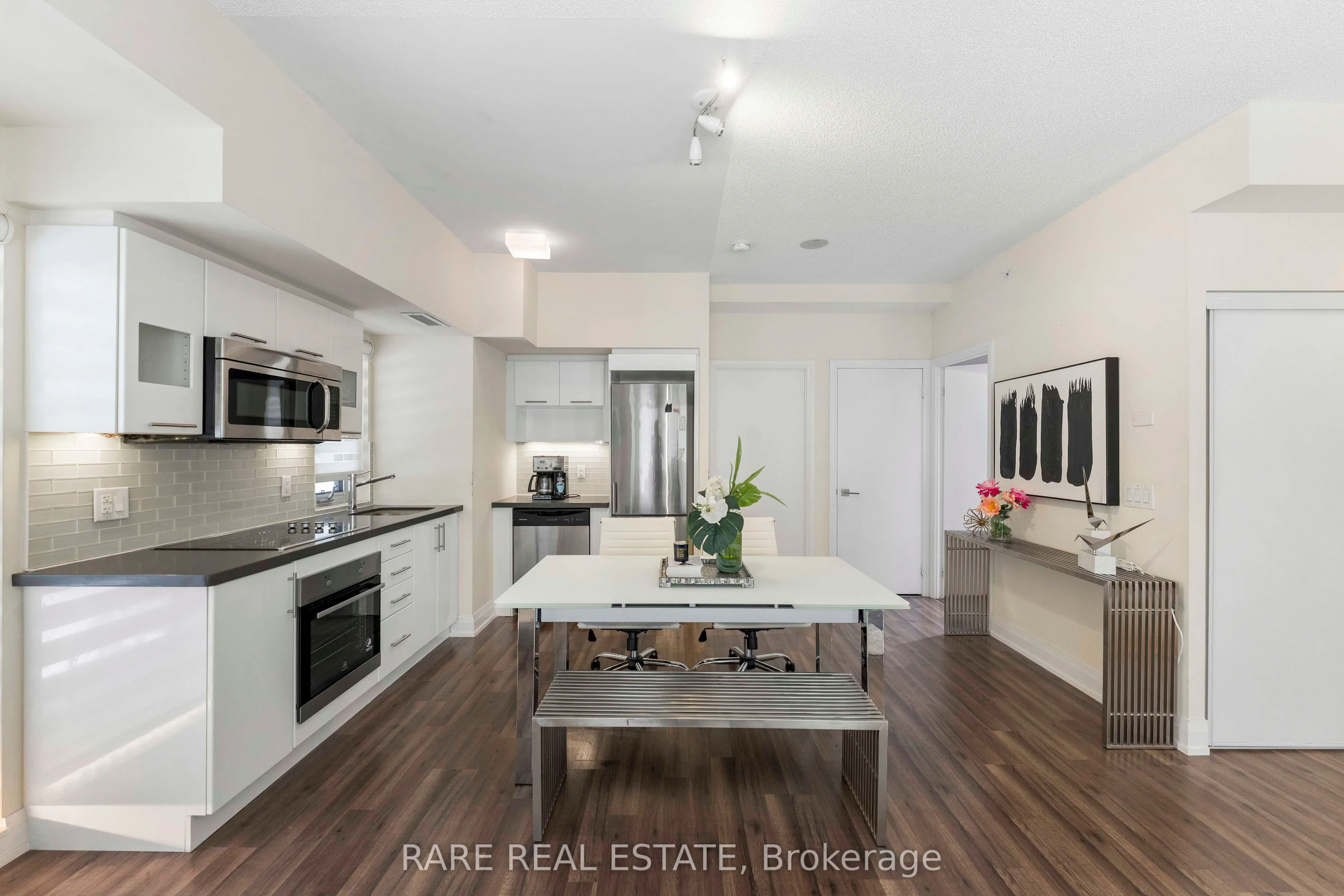 555 Wilson Avenue #E113