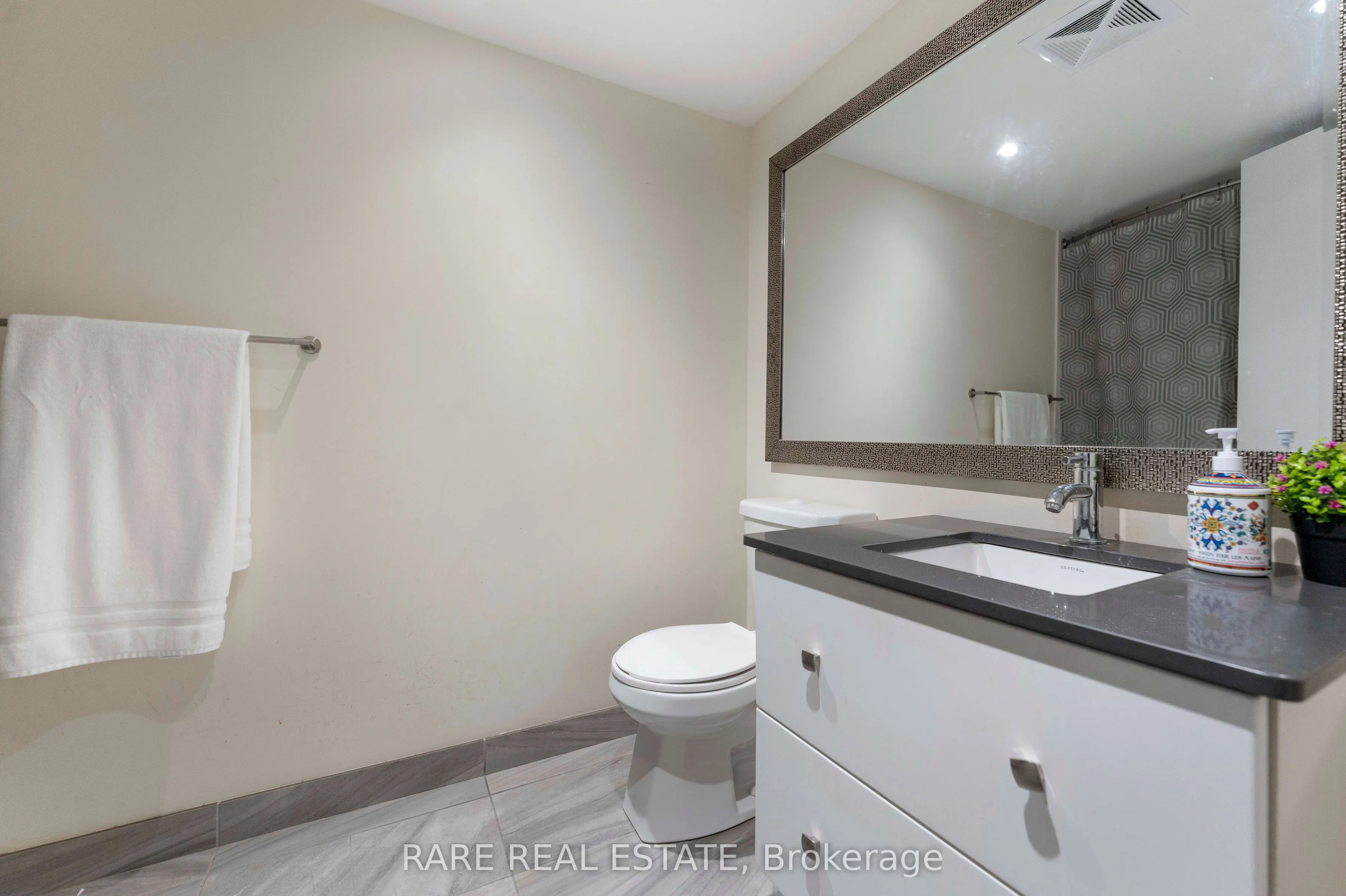 555 Wilson Avenue #E113