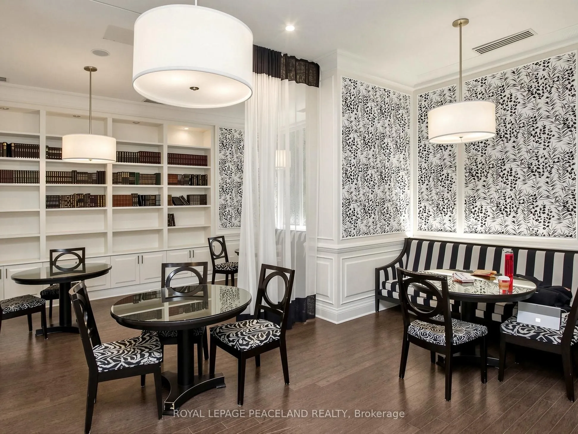 25 Greenview Avenue #2326