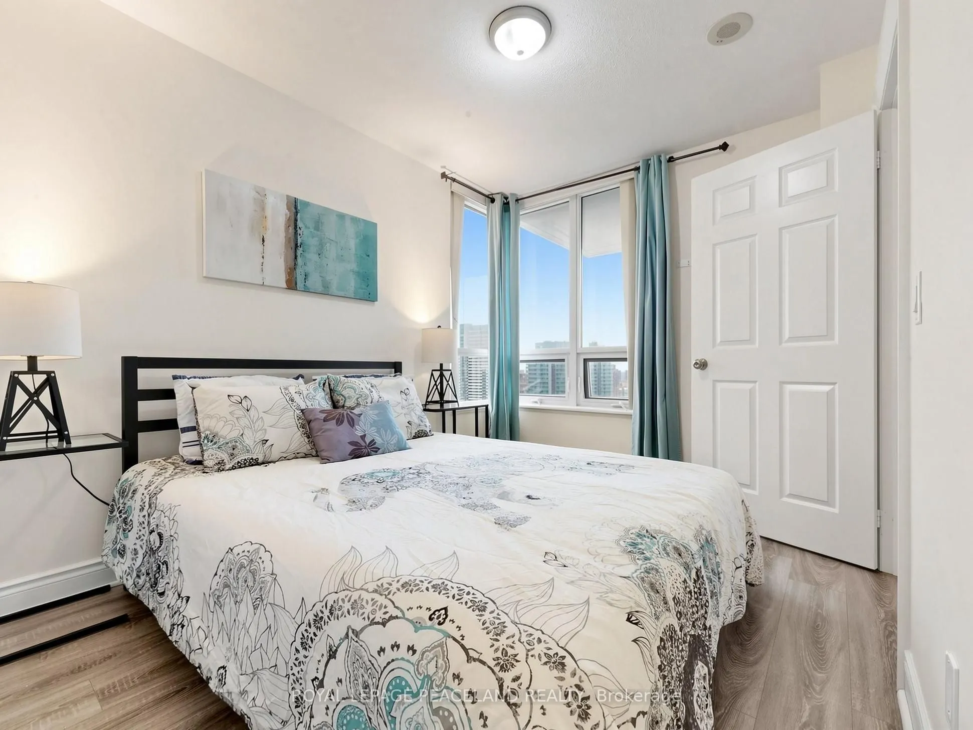25 Greenview Avenue #2326