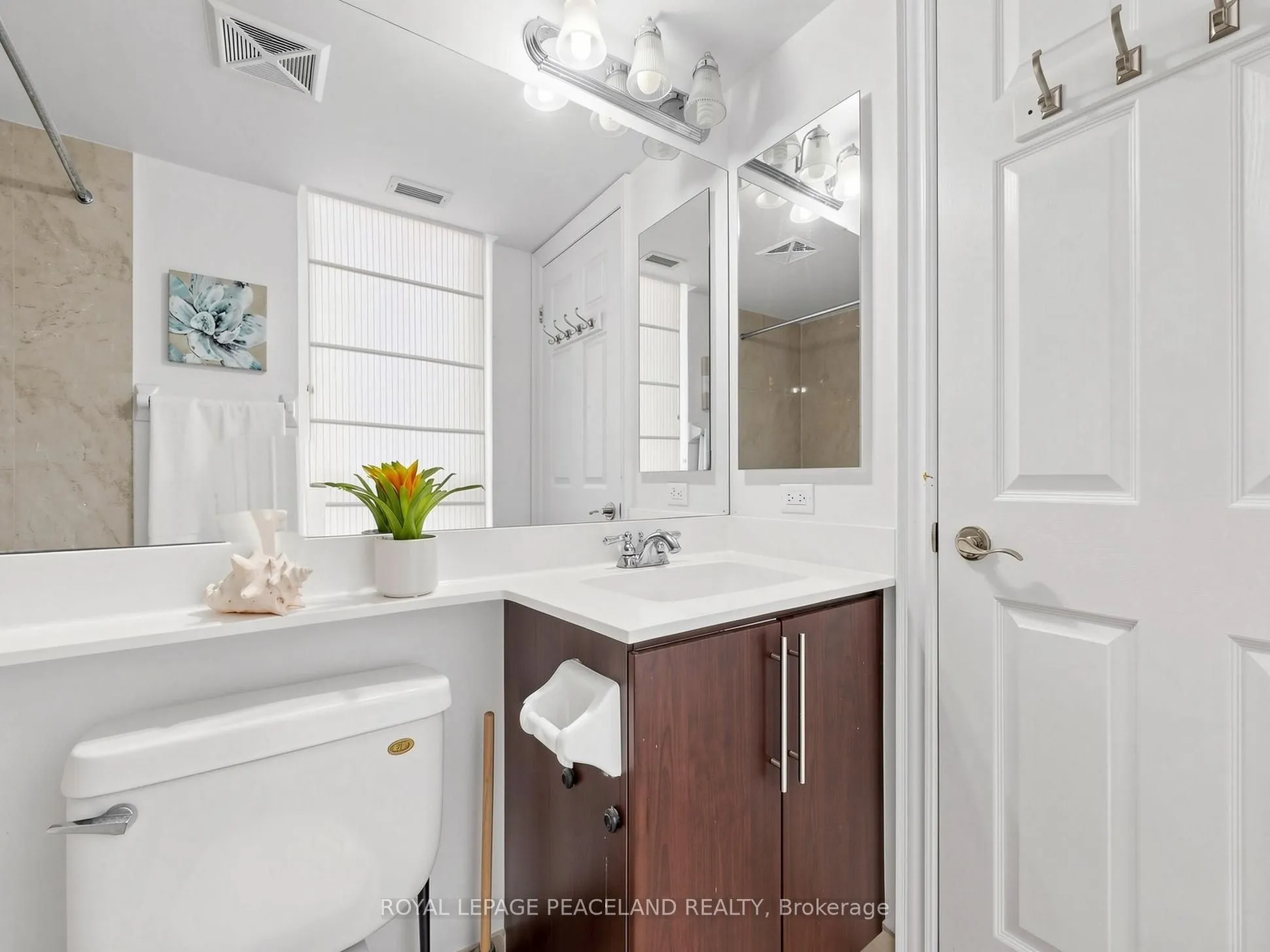 25 Greenview Avenue #2326
