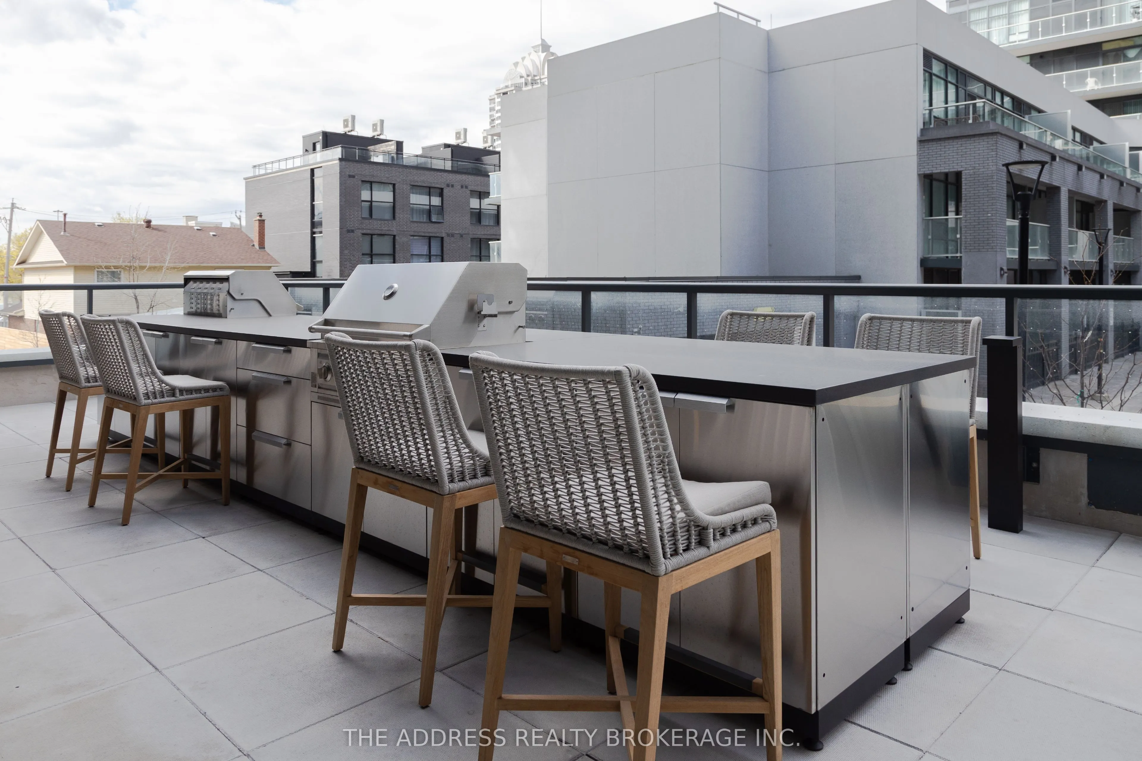 6 Greenbriar Road #212