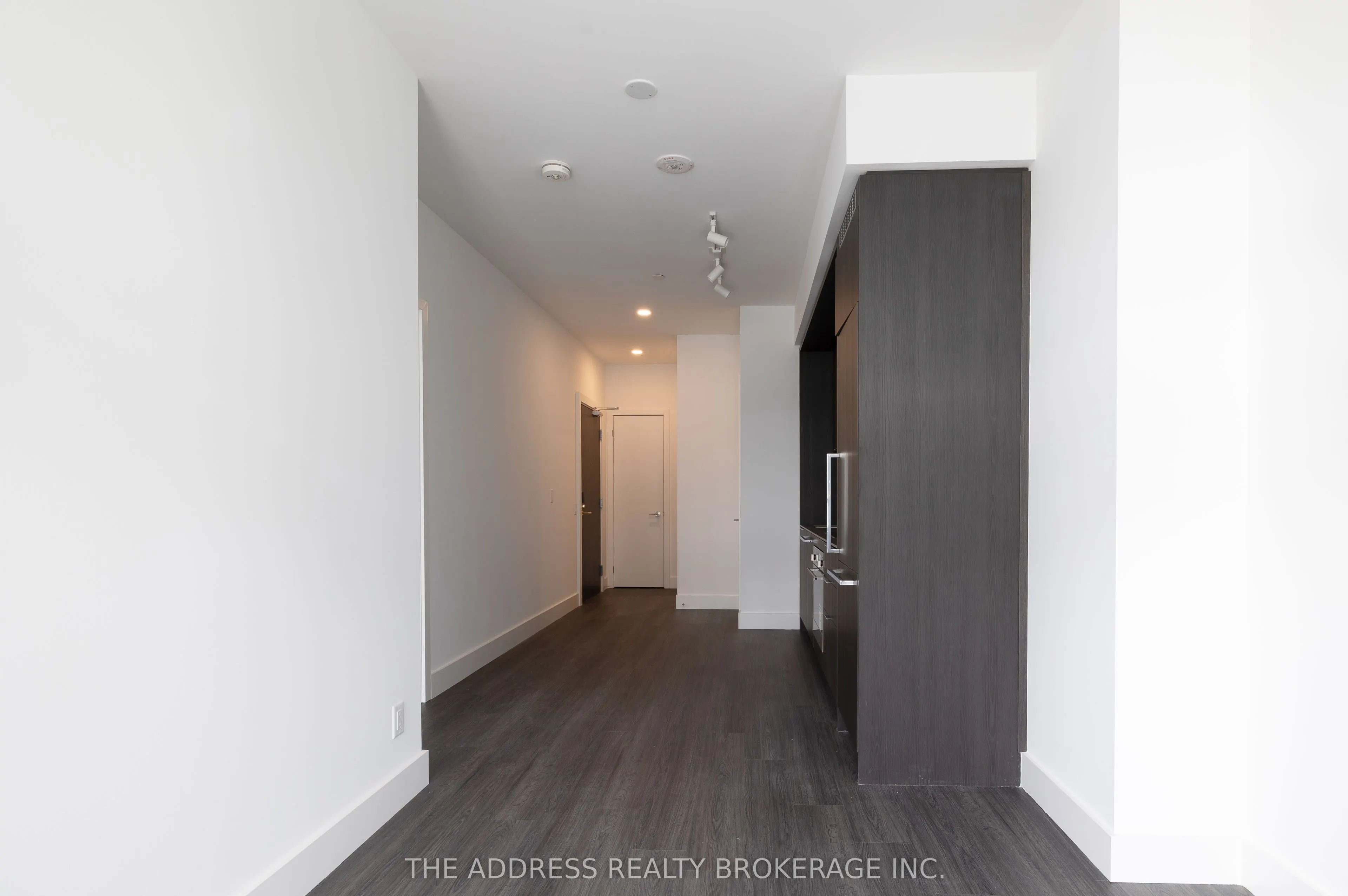 6 Greenbriar Road #212