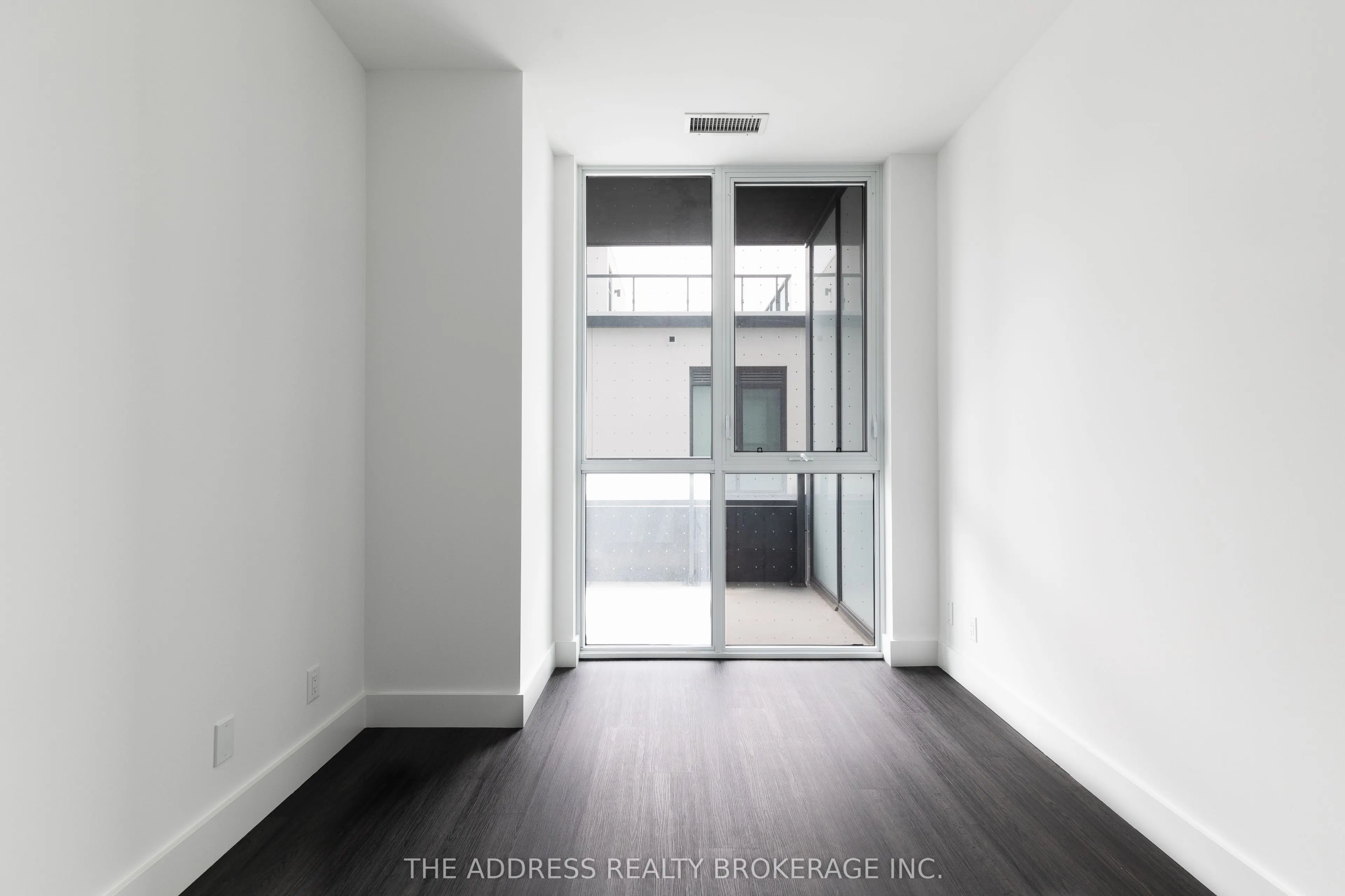 6 Greenbriar Road #212