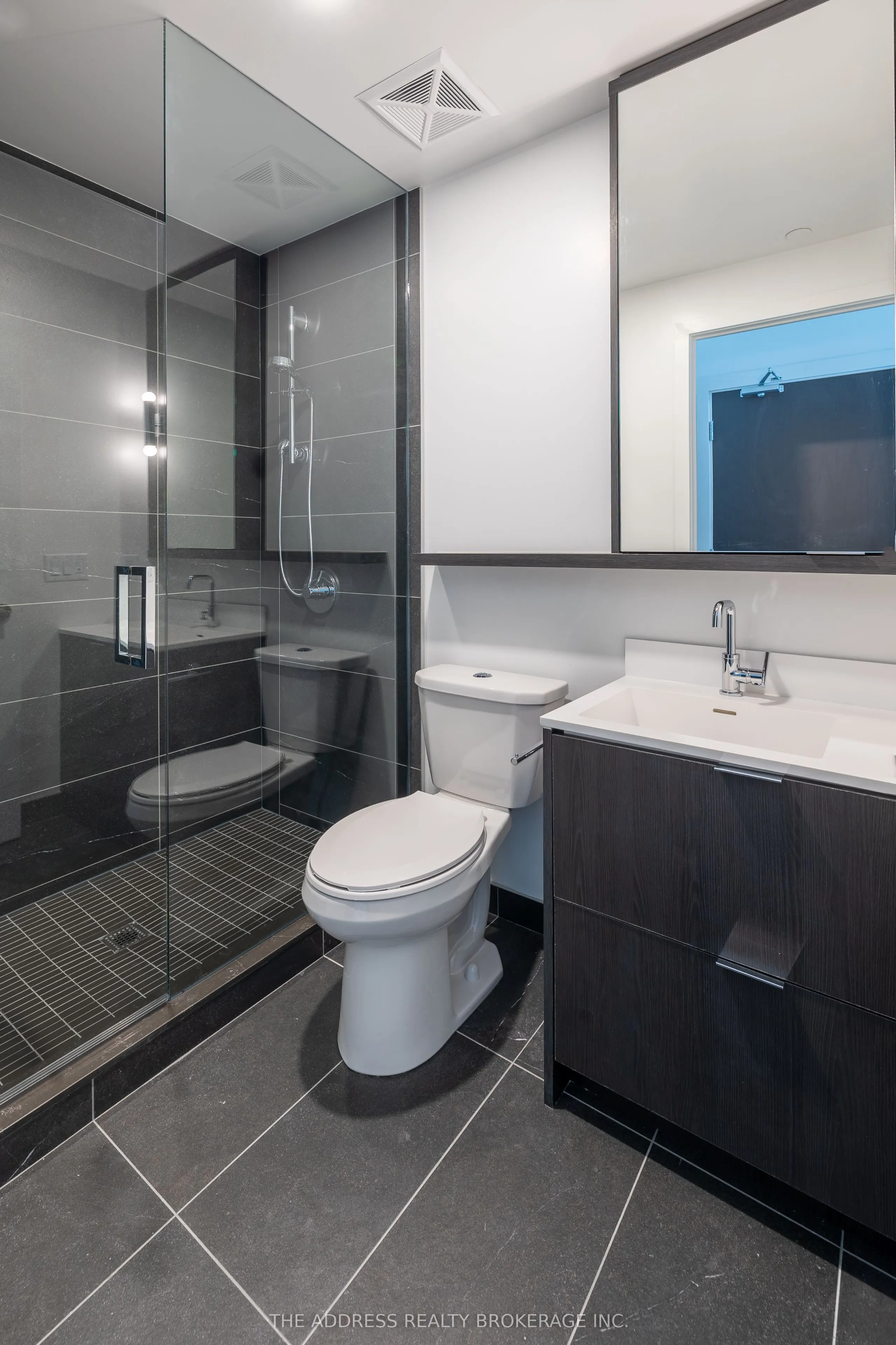 6 Greenbriar Road #212