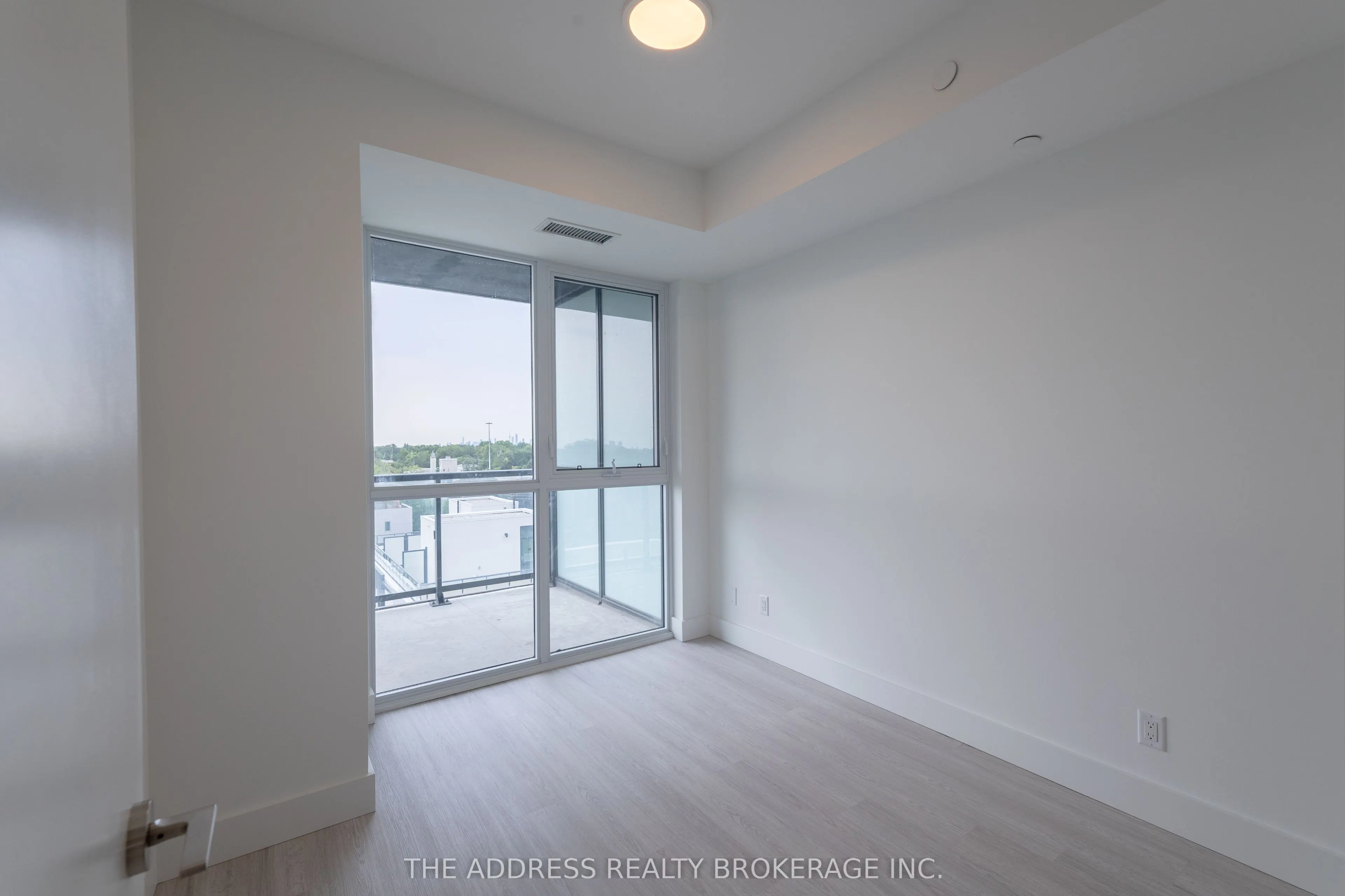 6 Greenbriar Road #611