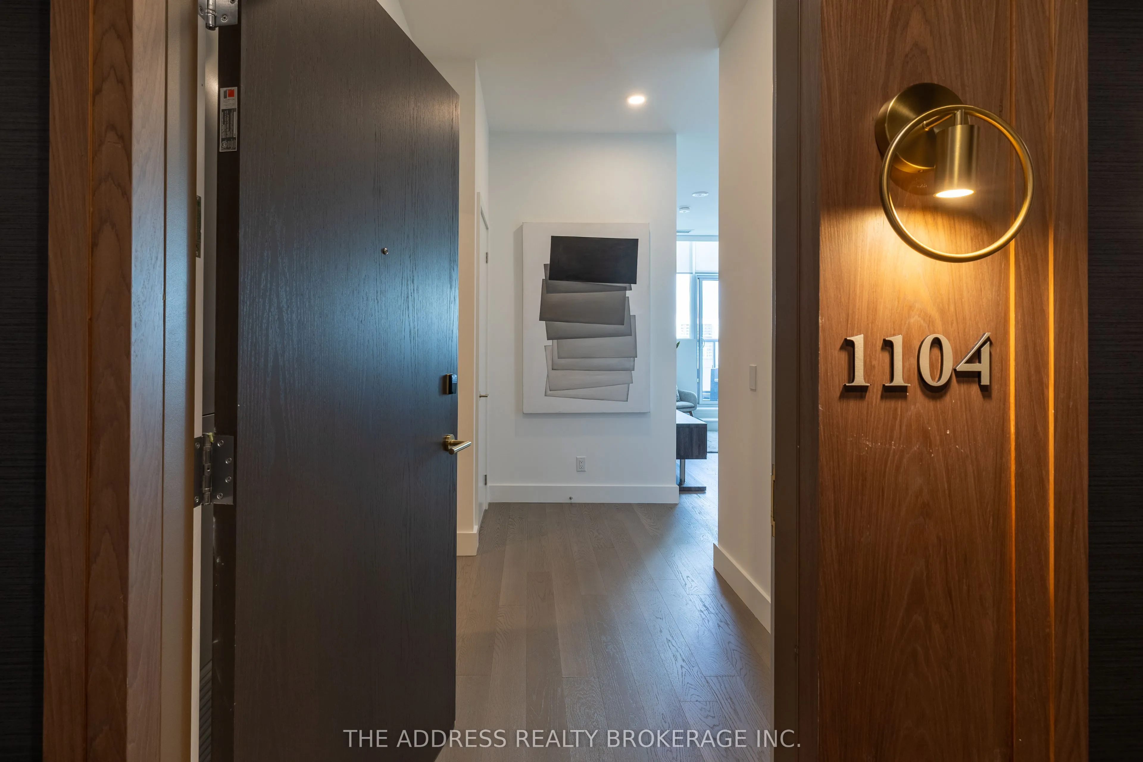 6 Greenbriar Road #1104
