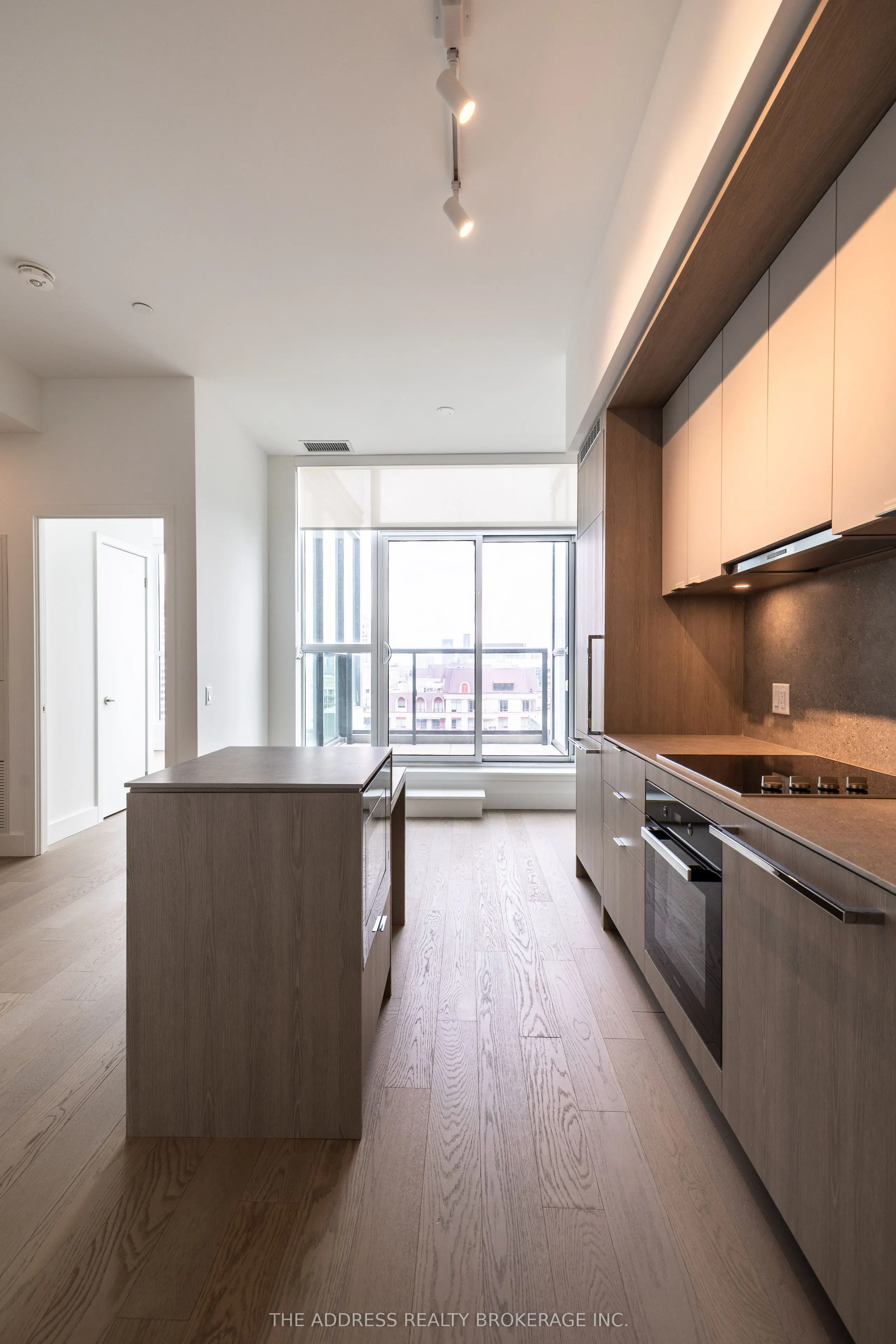 6 Greenbriar Road #1106