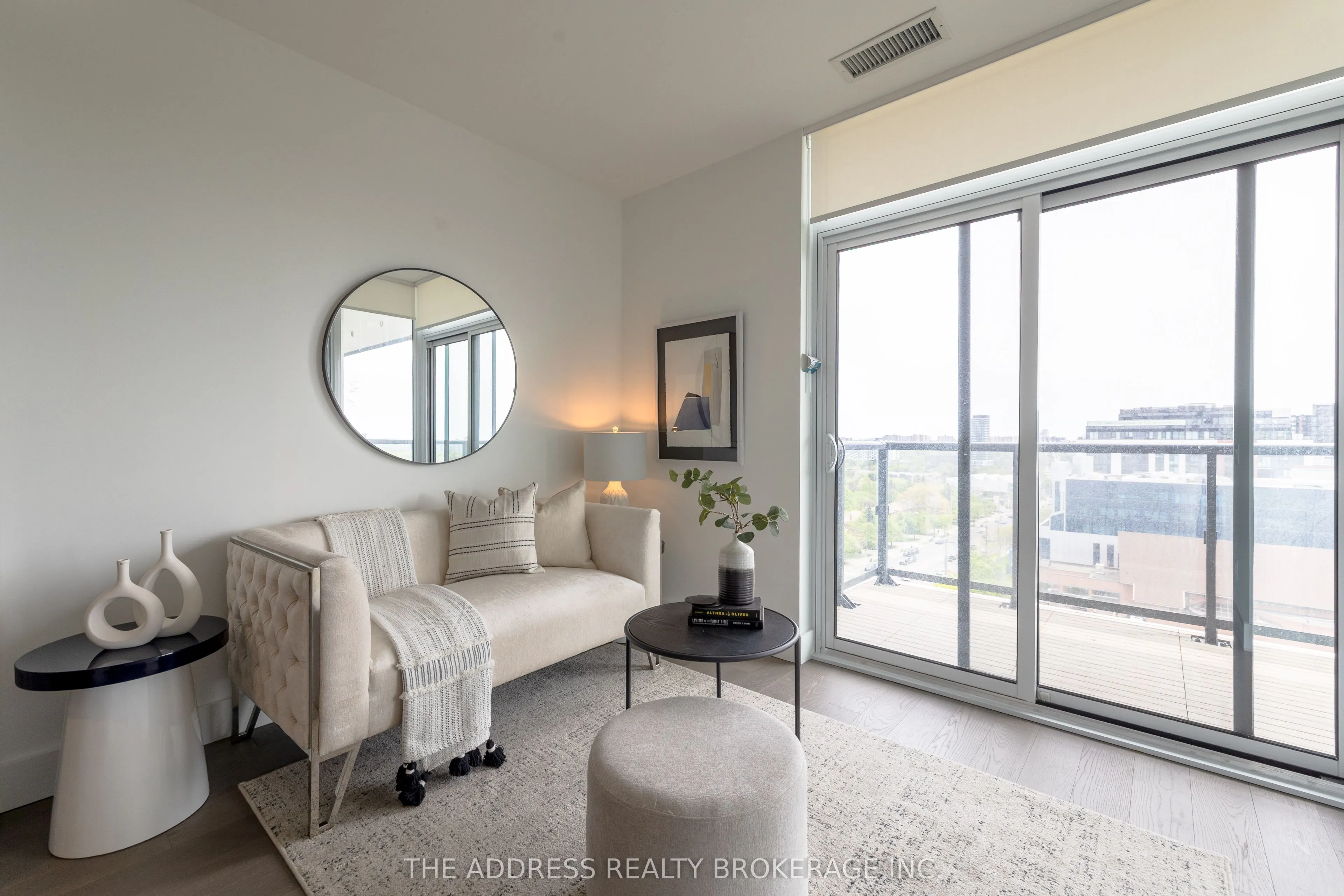6 Greenbriar Road #1020