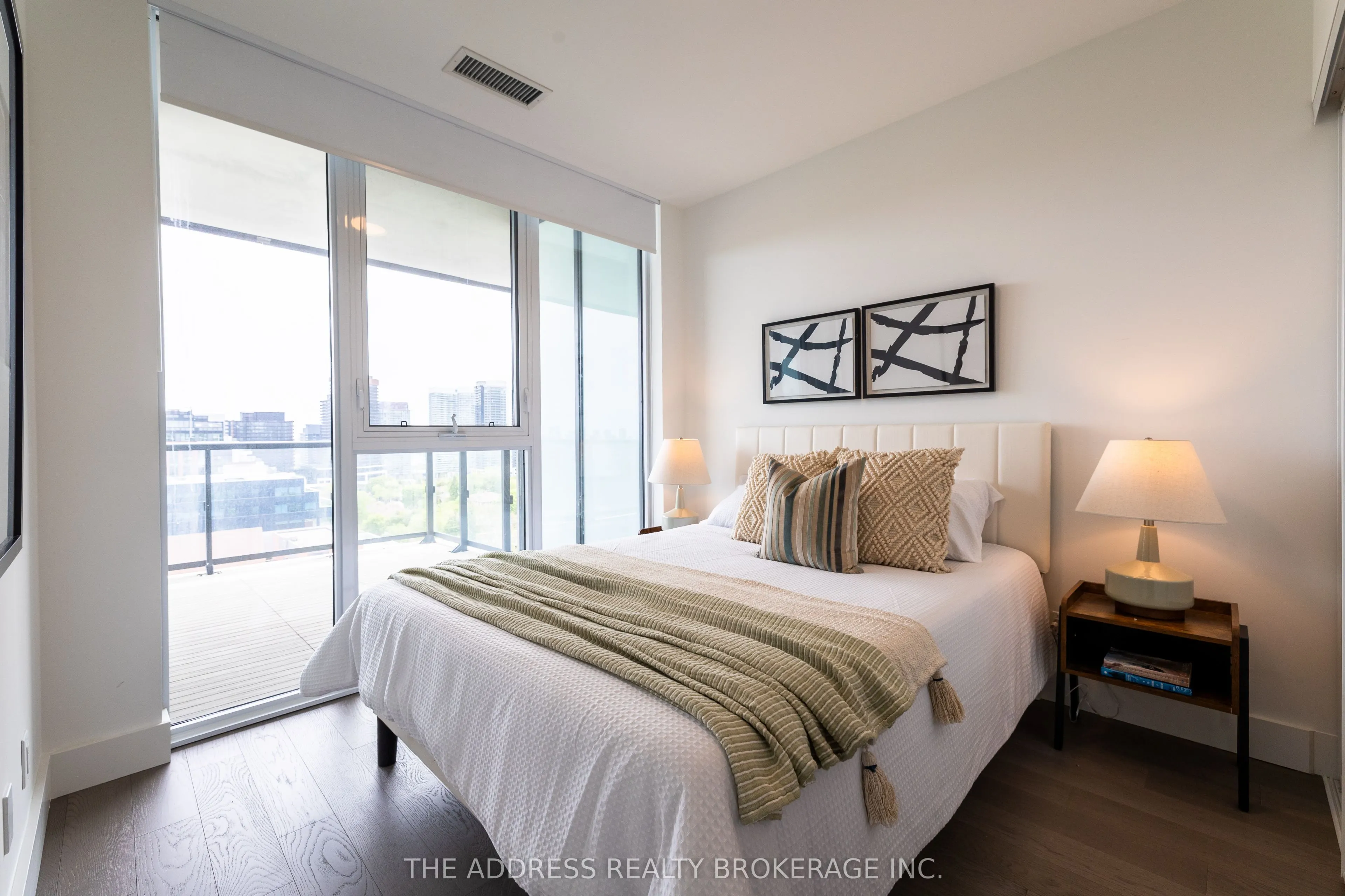 6 Greenbriar Road #1020