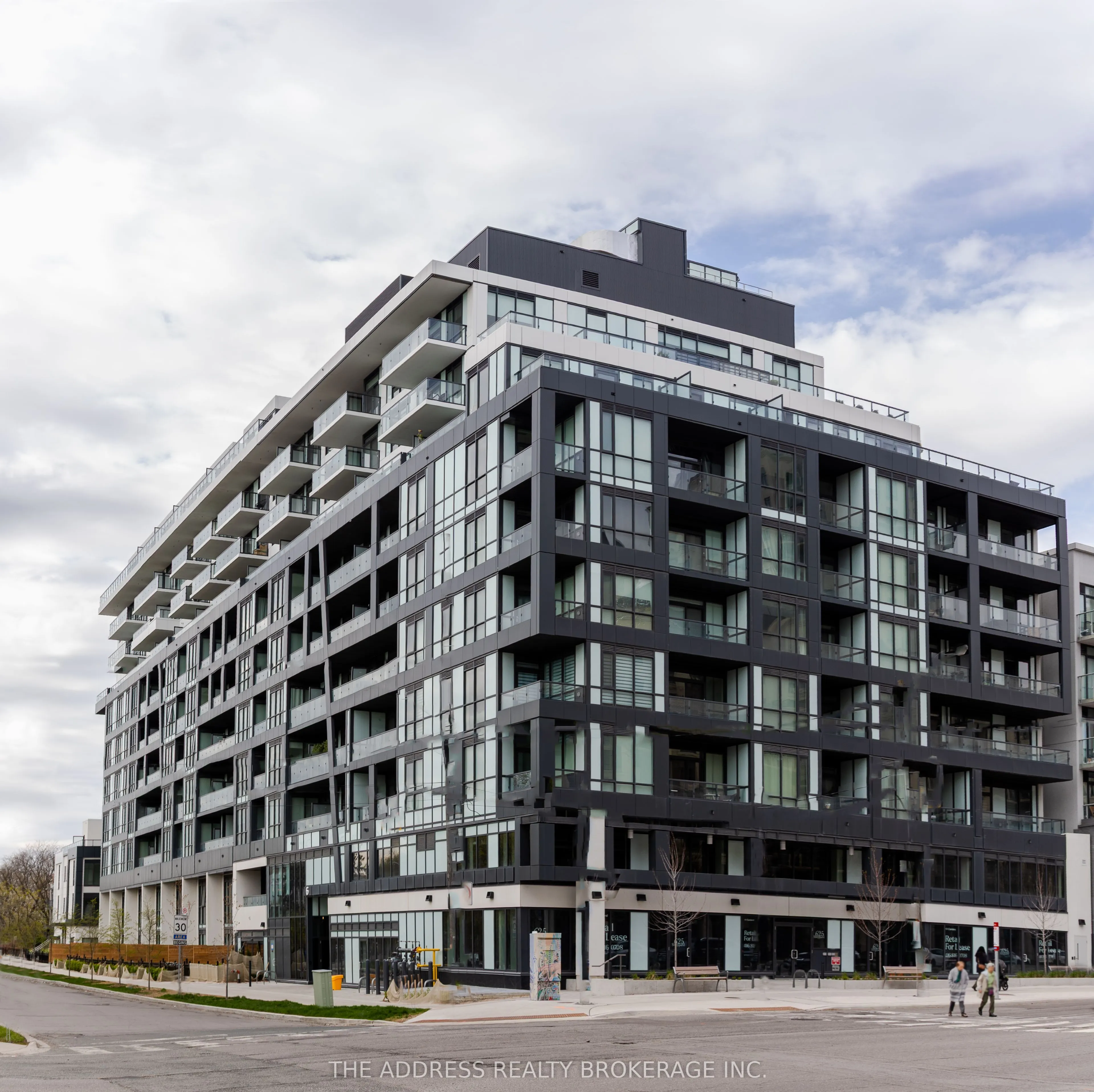 6 Greenbriar Road #1020