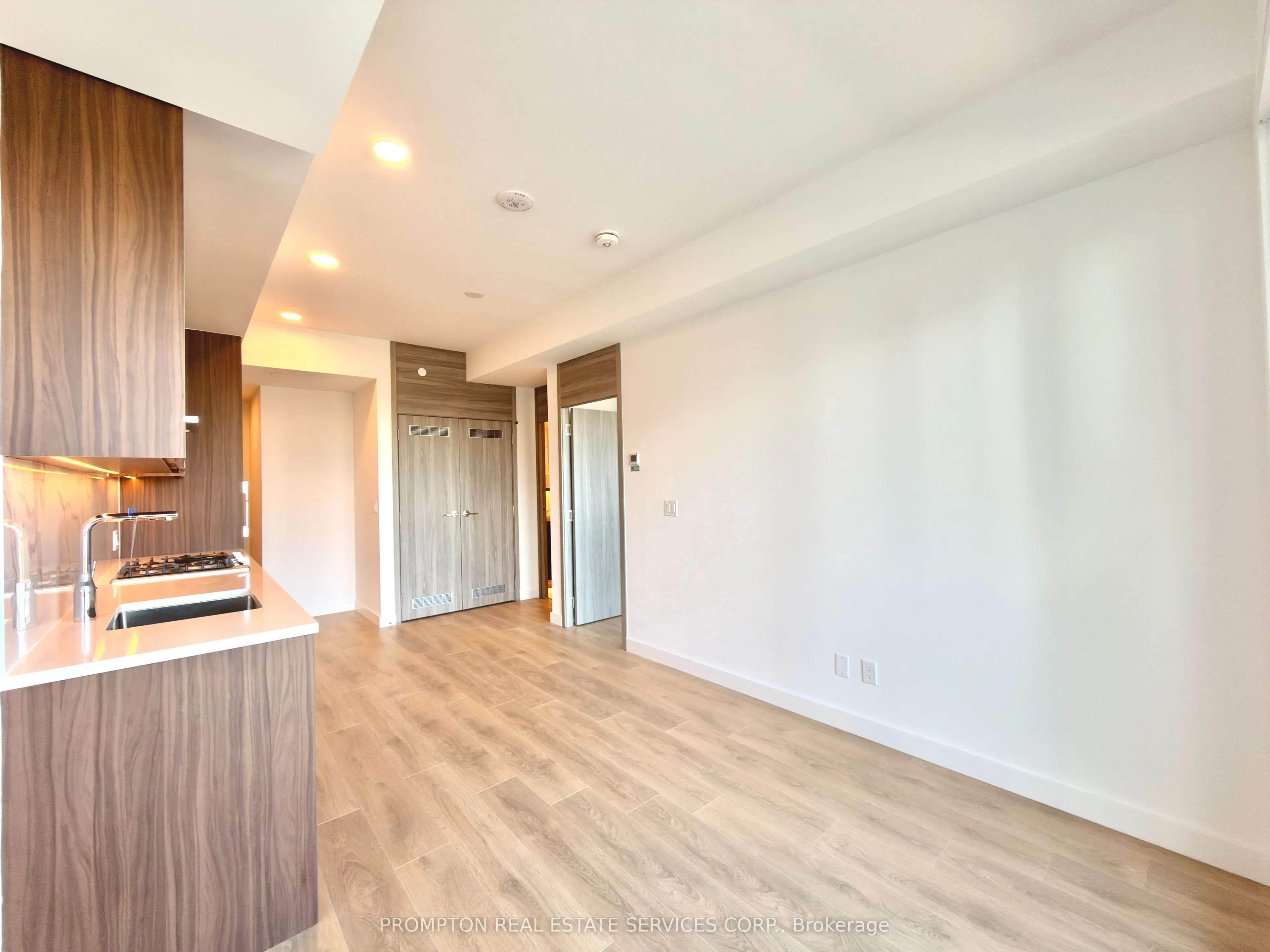 75 Billes Heights #1708