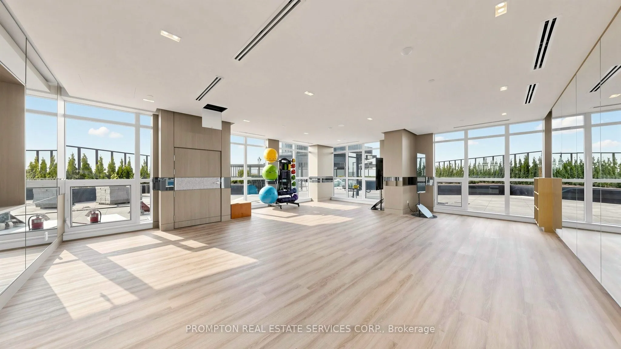 75 Billes Heights #1708