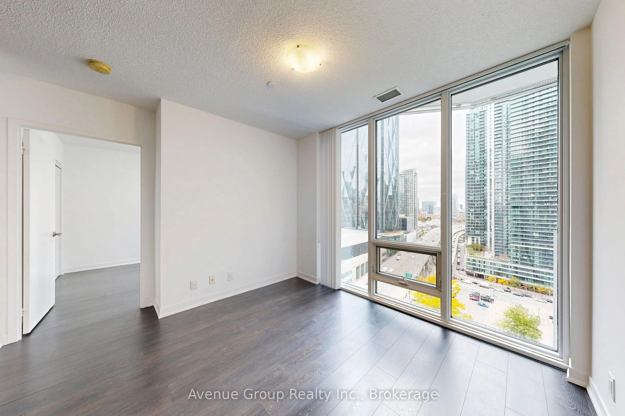 100 Harbour Street #1705