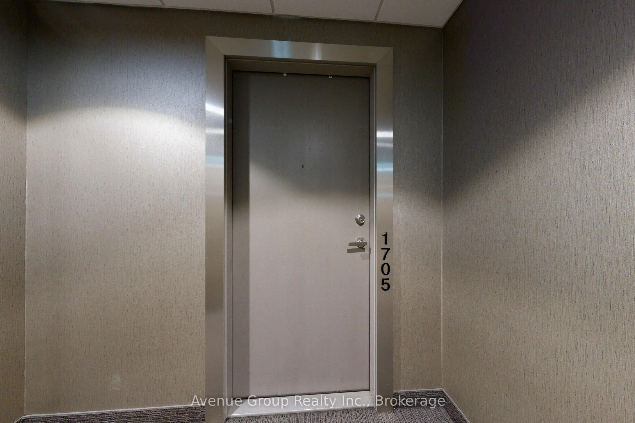 100 Harbour Street #1705