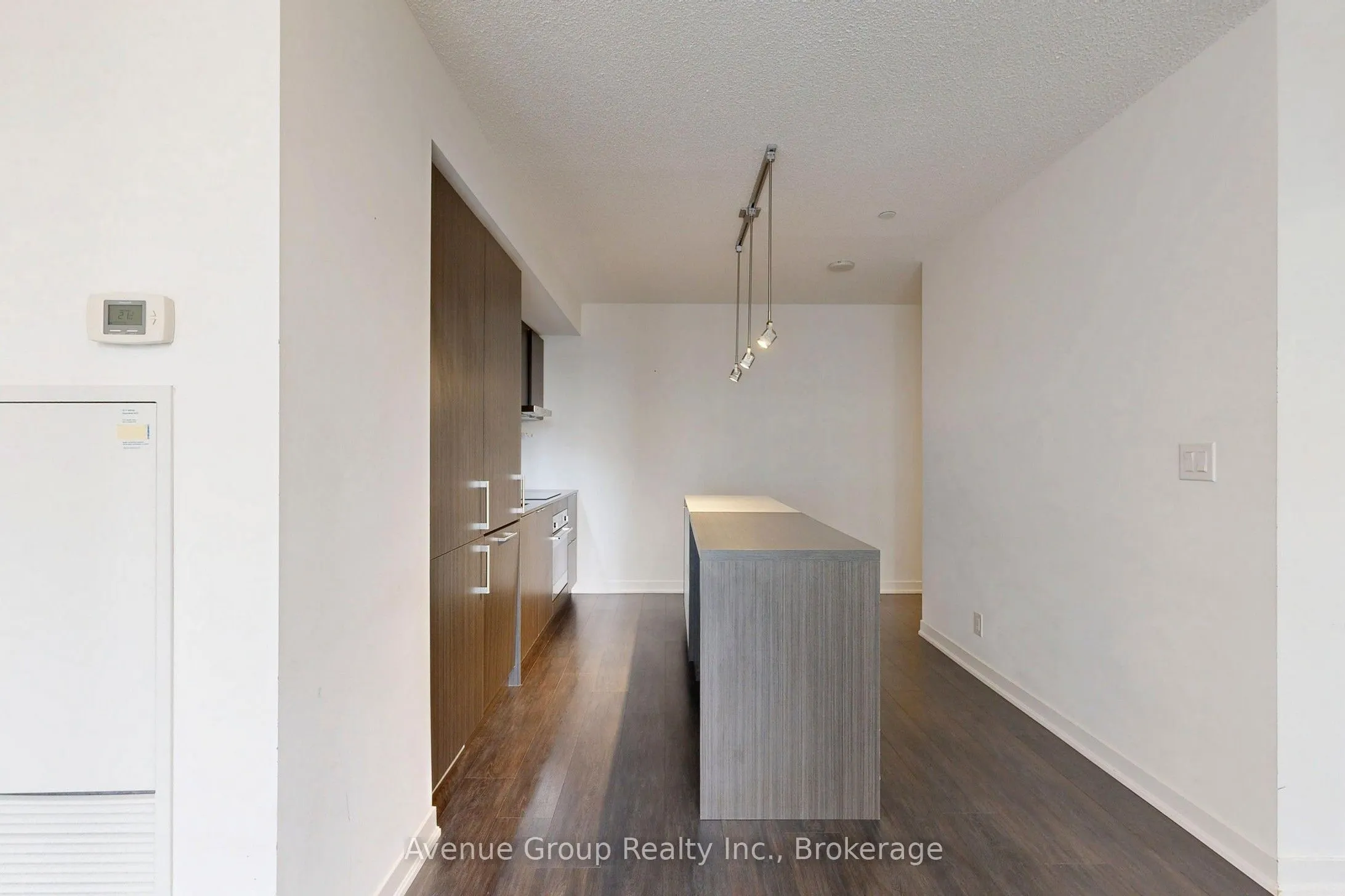 100 Harbour Street #1705