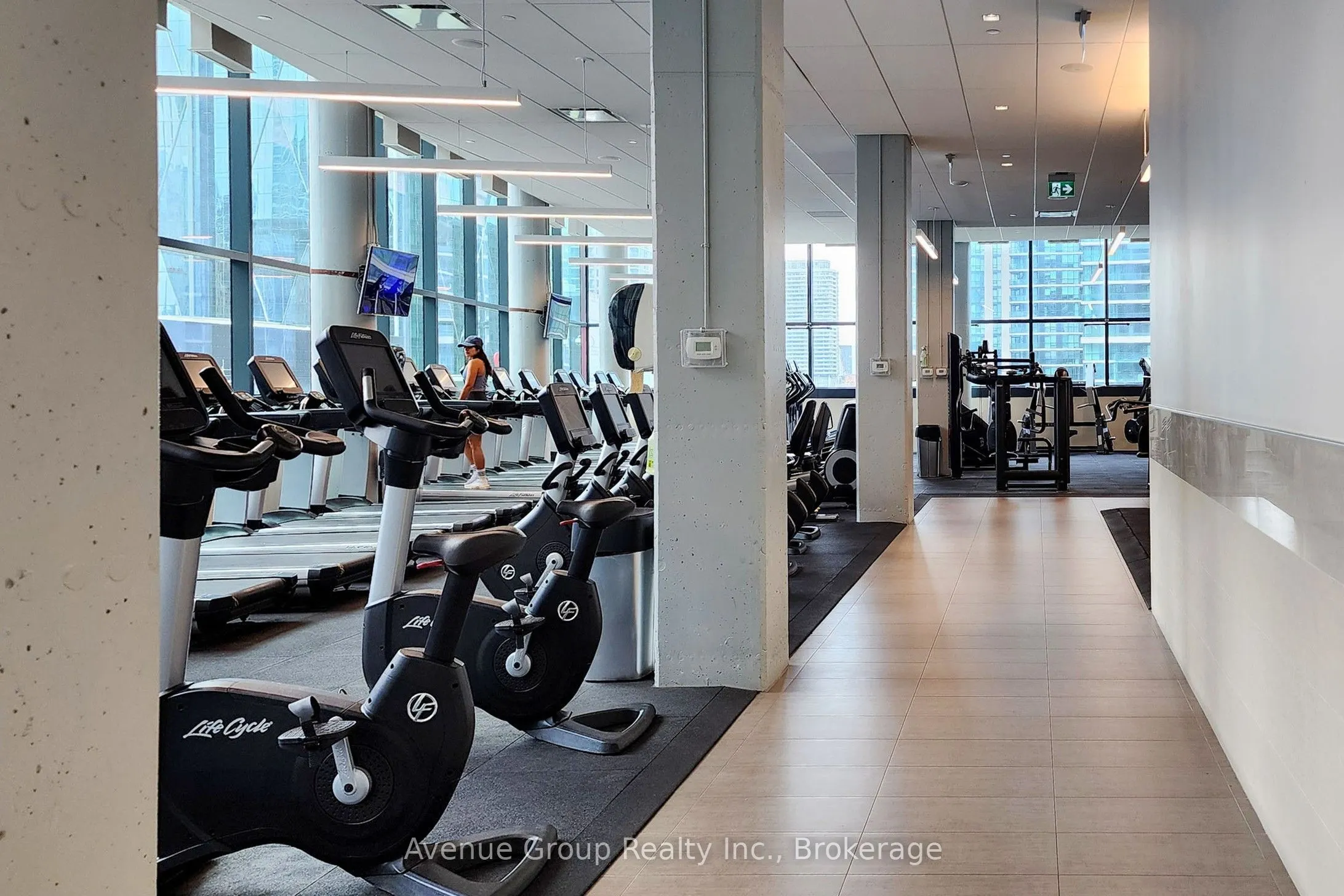 100 Harbour Street #1705