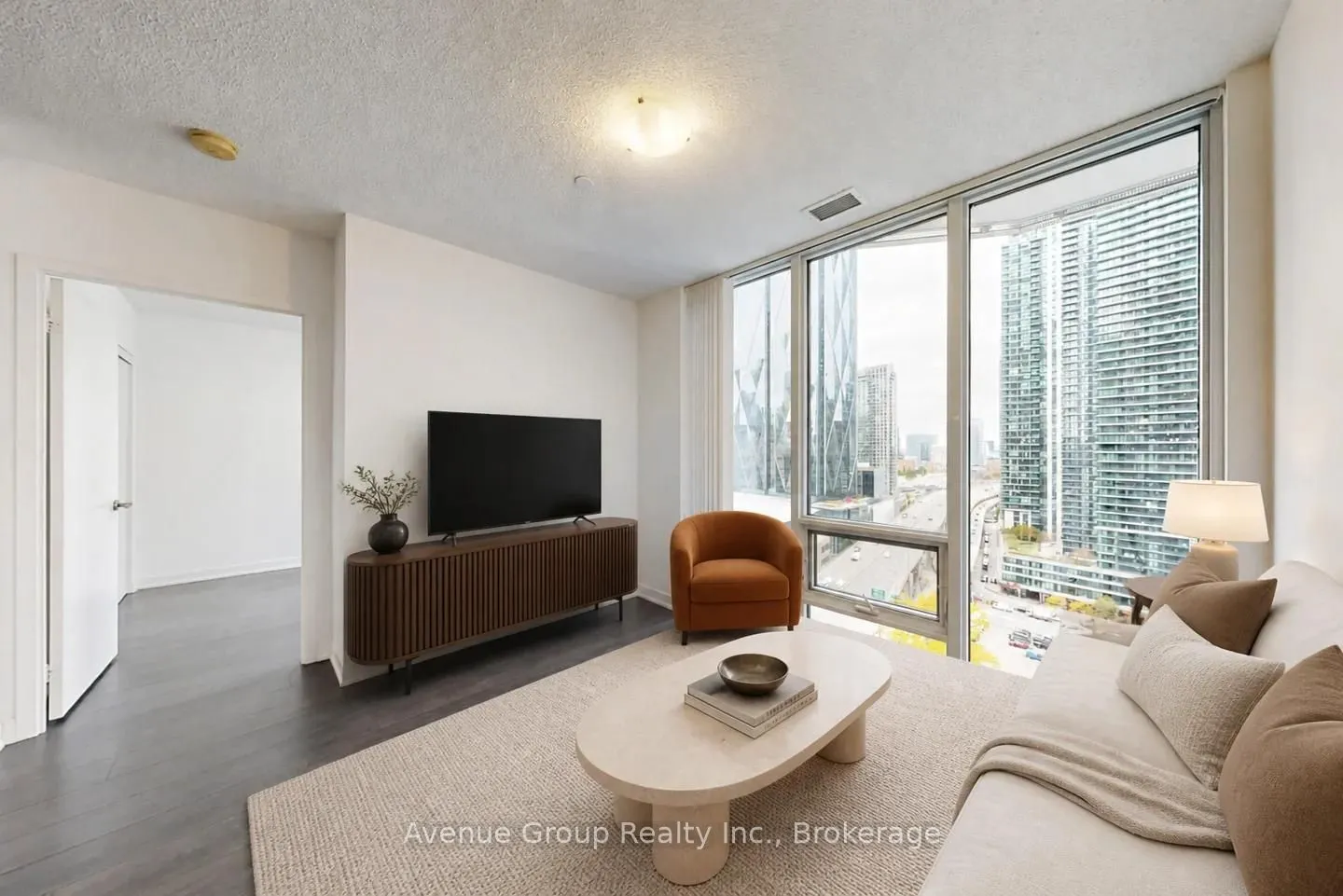 100 Harbour Street #1705