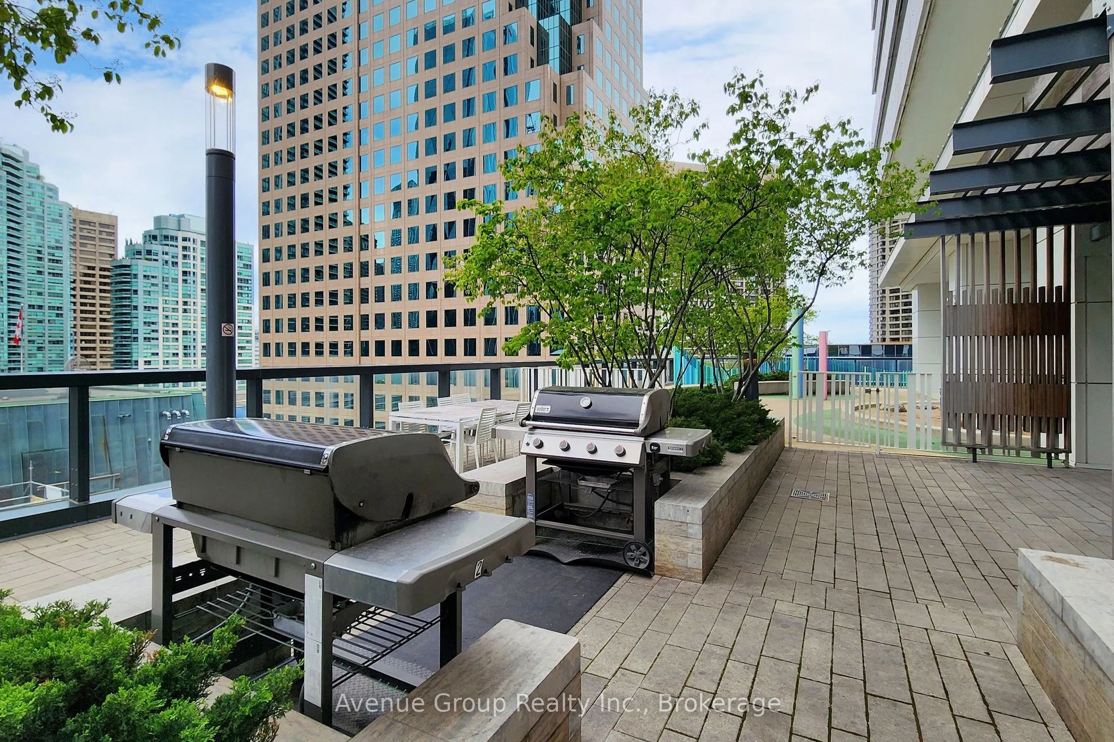 100 Harbour Street #1705