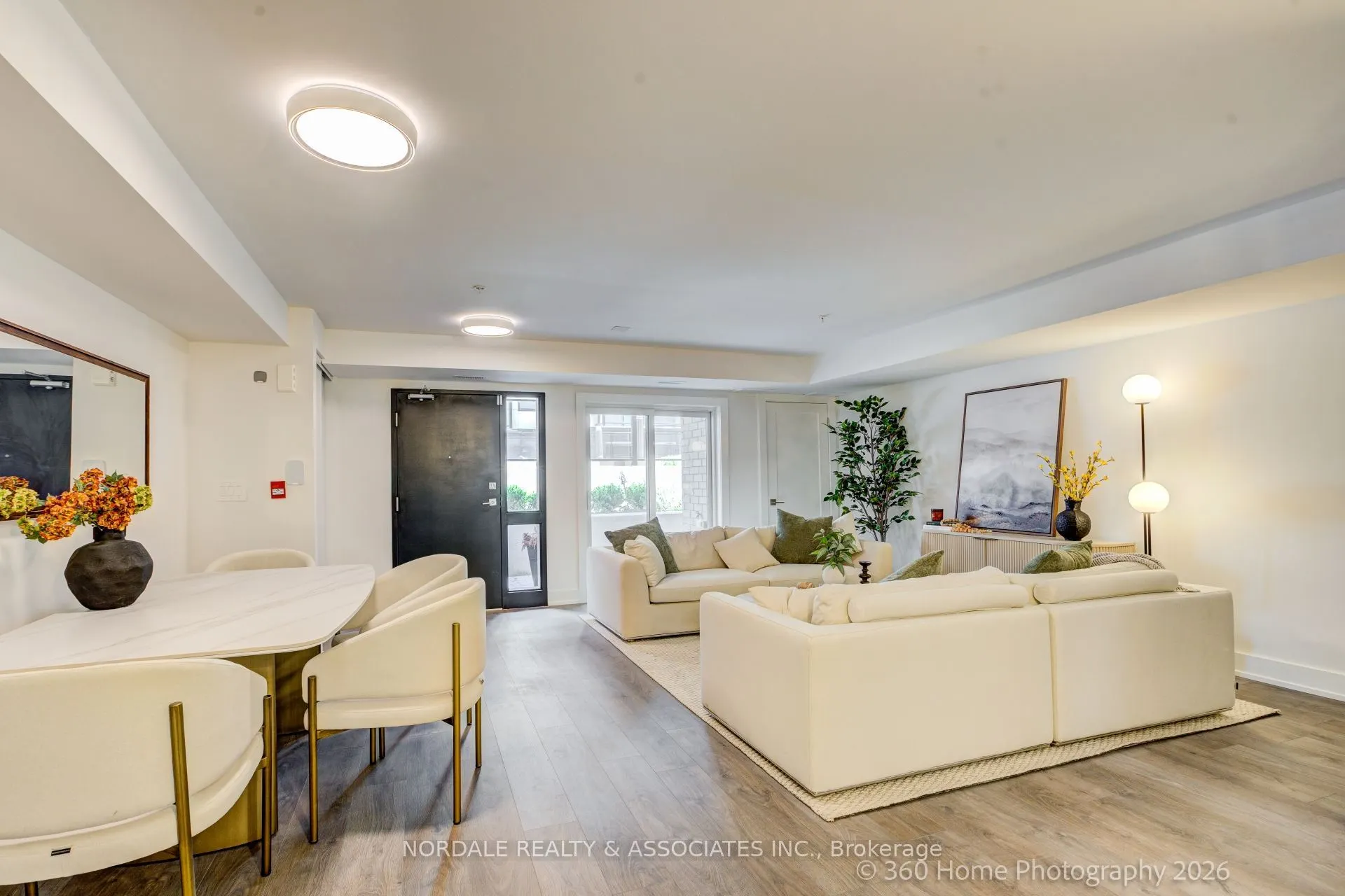 1660 Victoria Park Avenue #C103