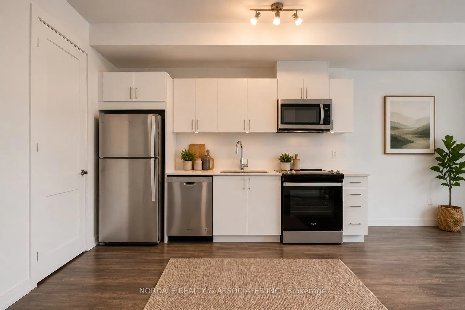 1650 Victoria Park Avenue #A209