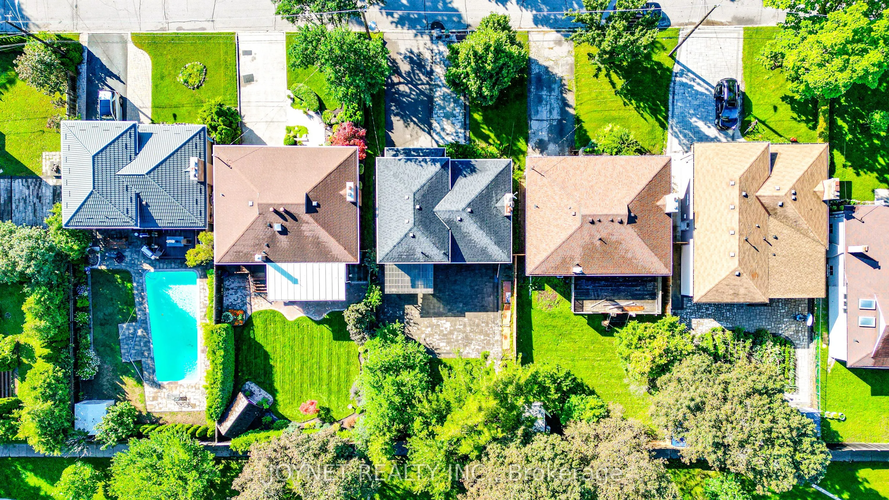 42 Brucedale Crescent