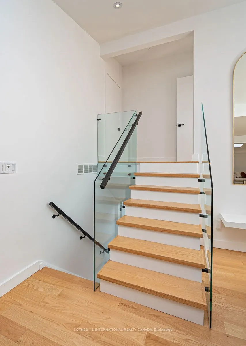 16 Legato Court