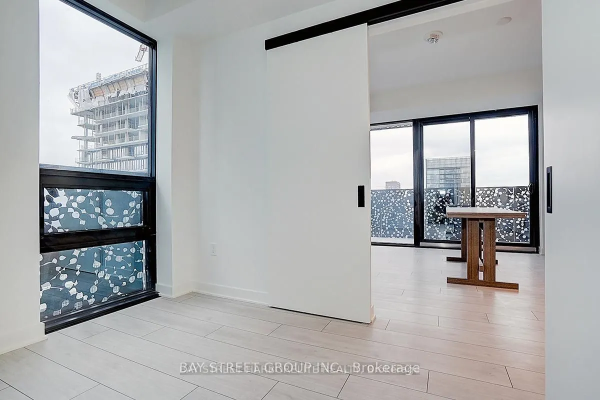 55 Charles Street E #4311
