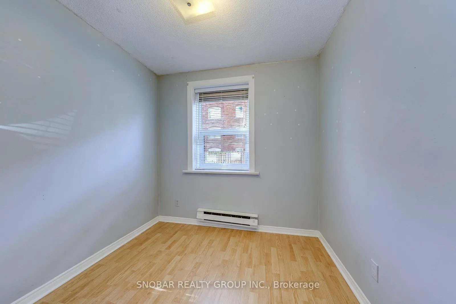 114 Vaughan Road #105