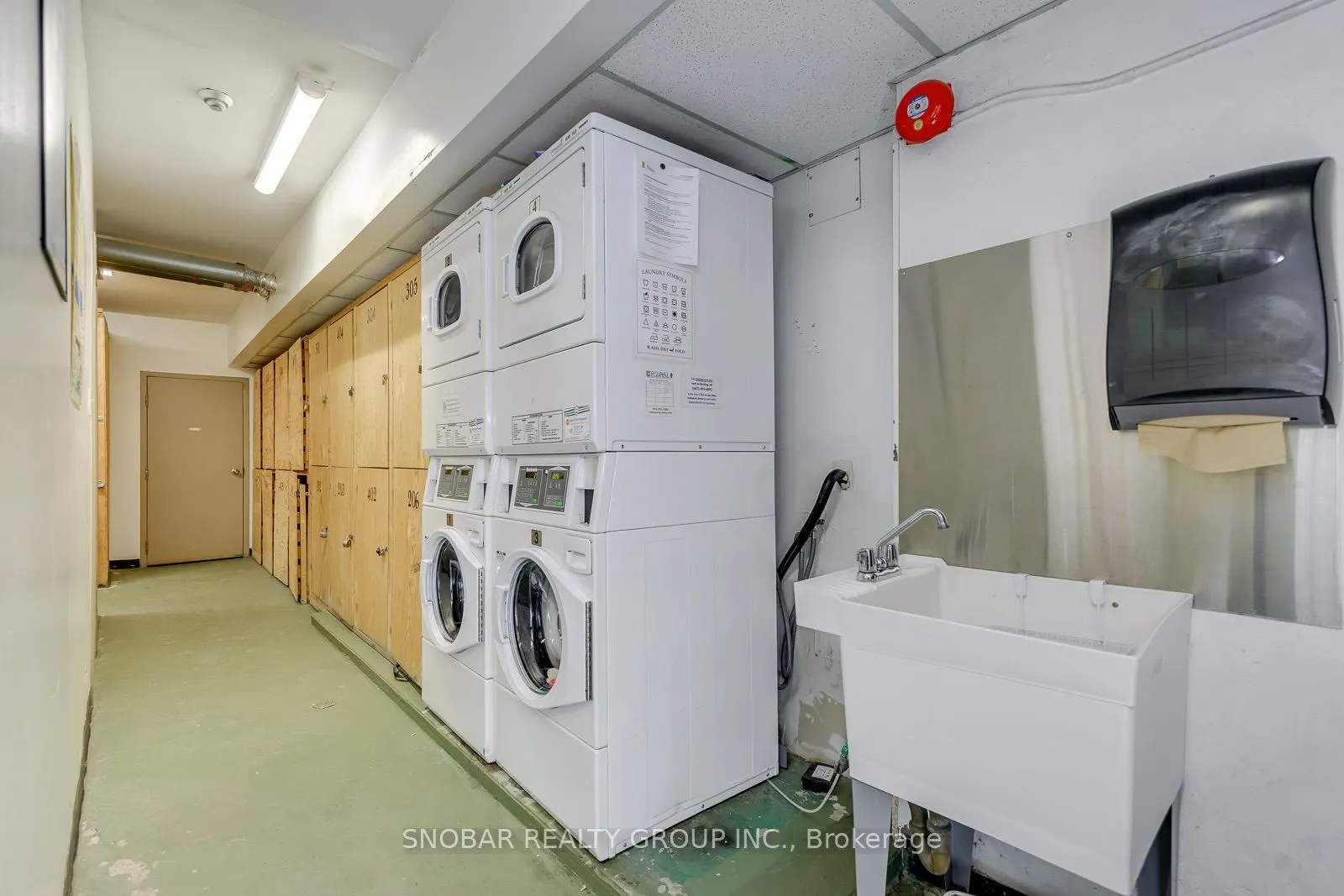 114 Vaughan Road #105