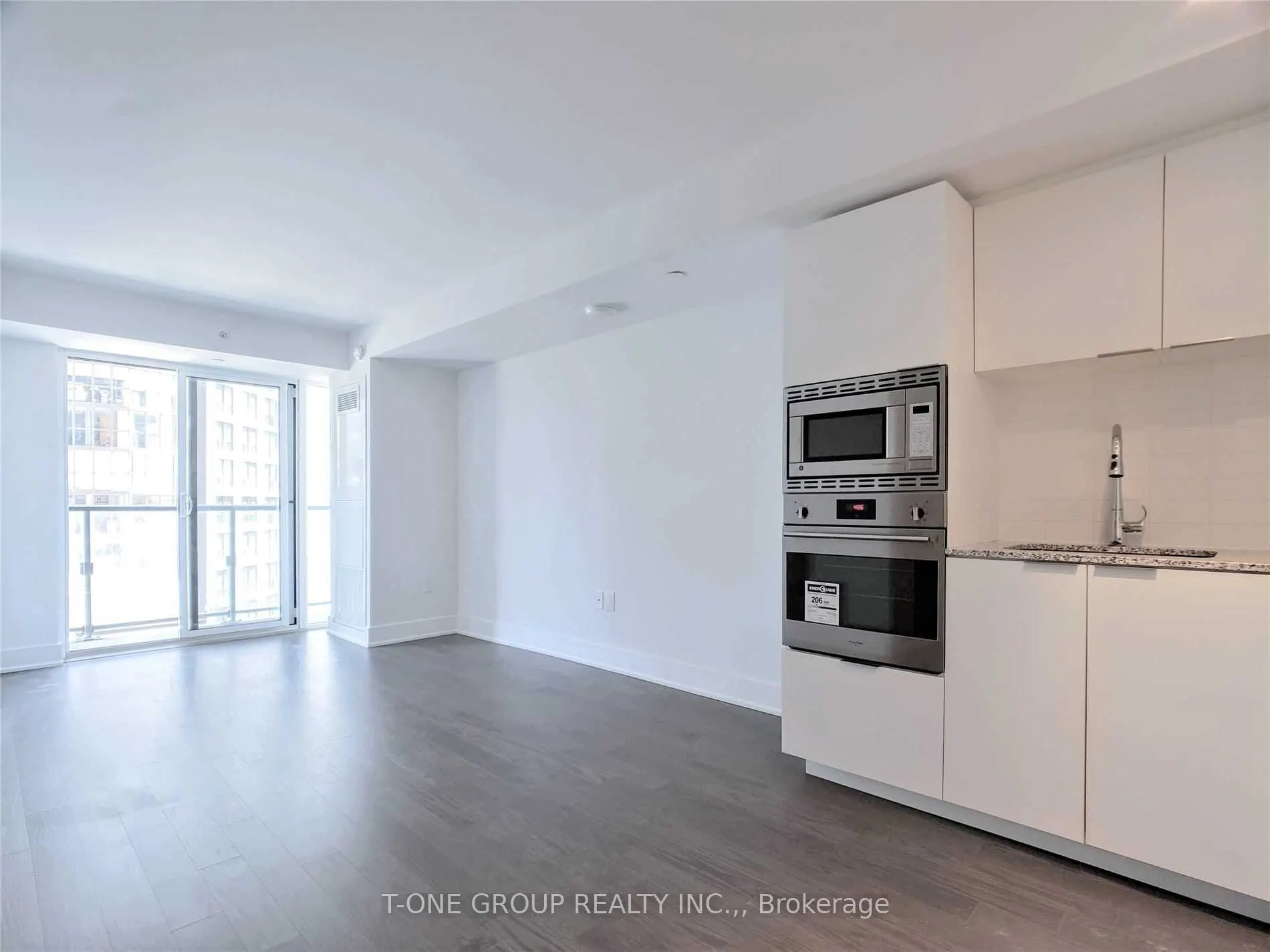 955 Bay Street #1018