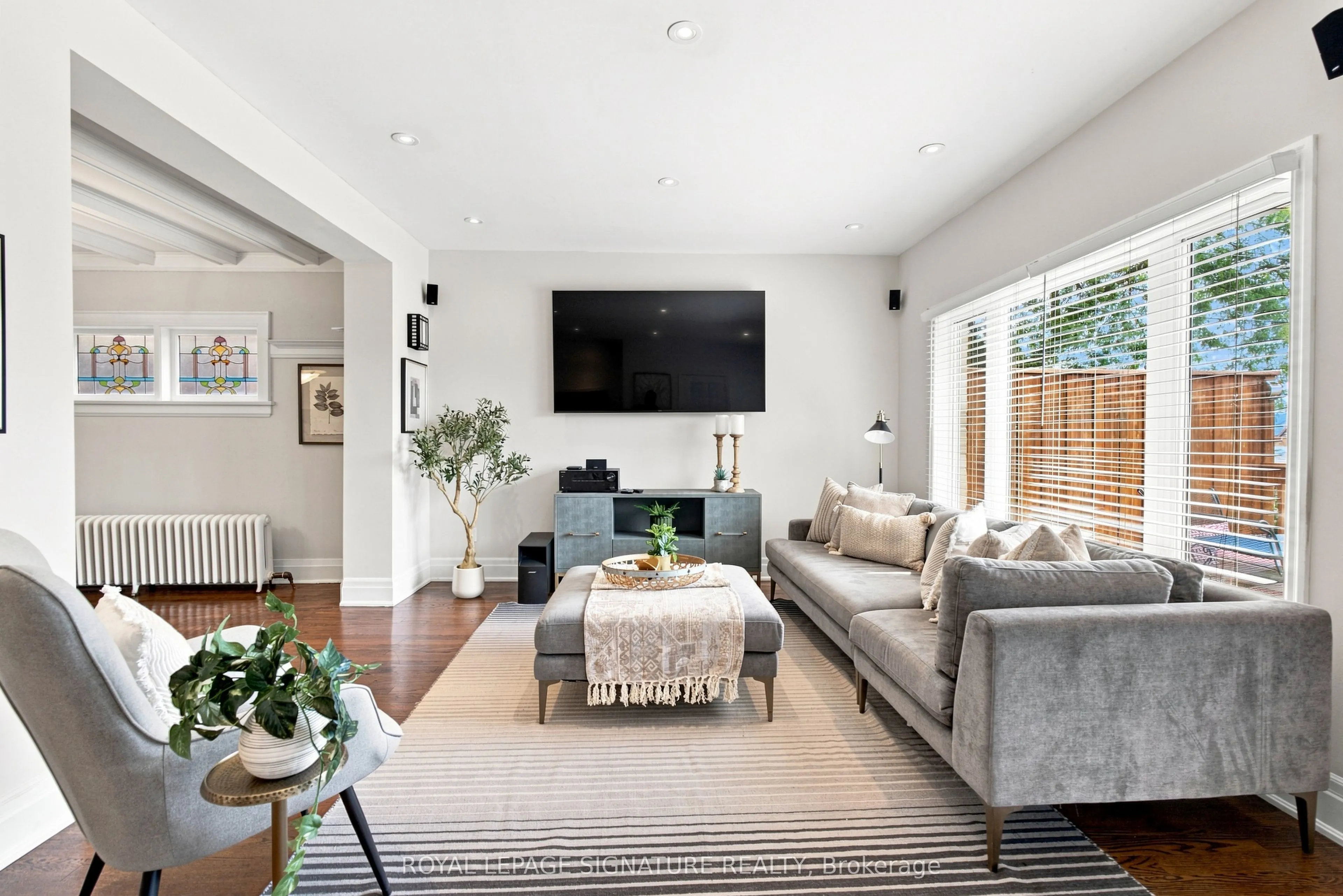 35 Regal Road