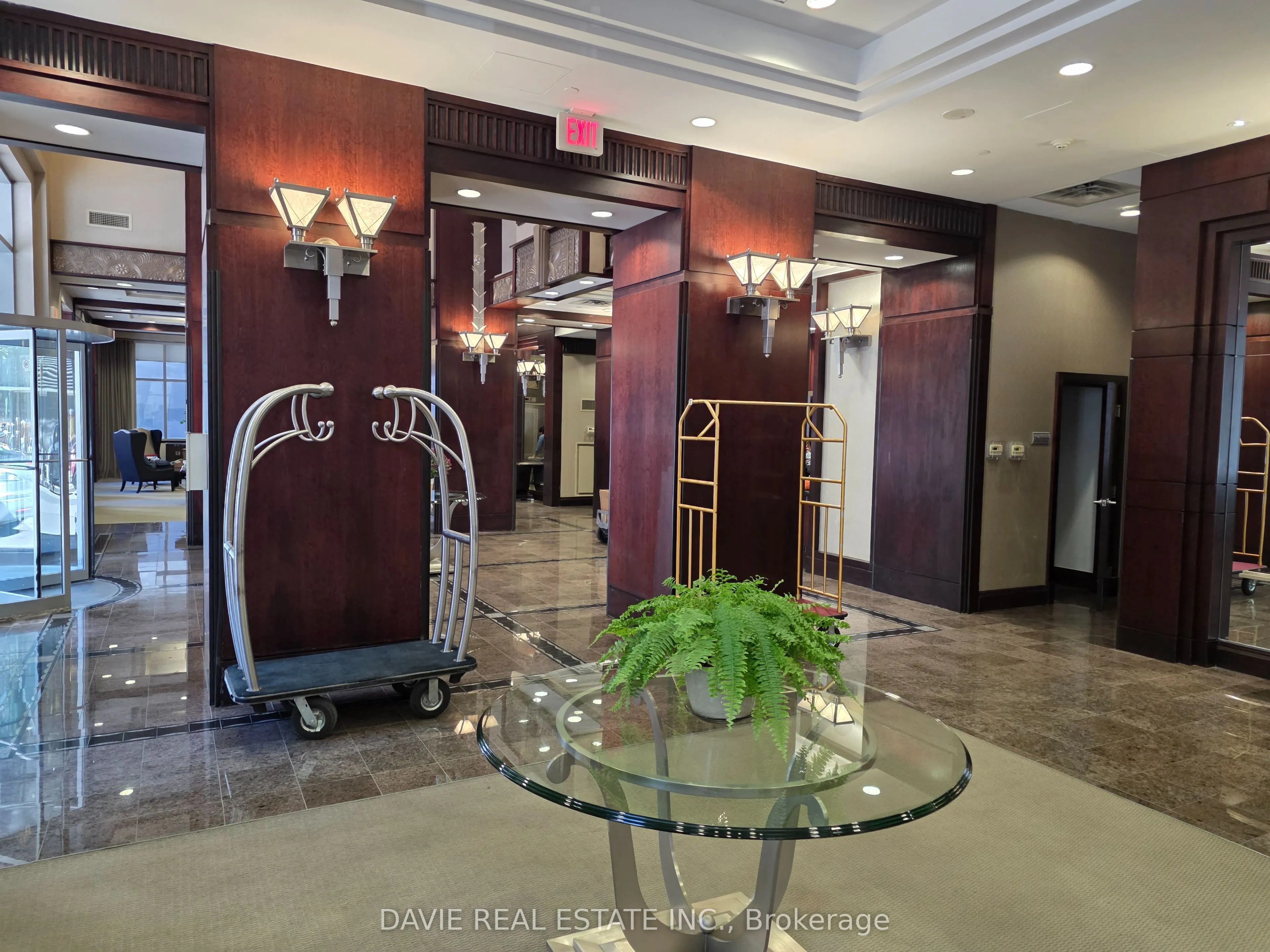 35 Balmuto Street #1709