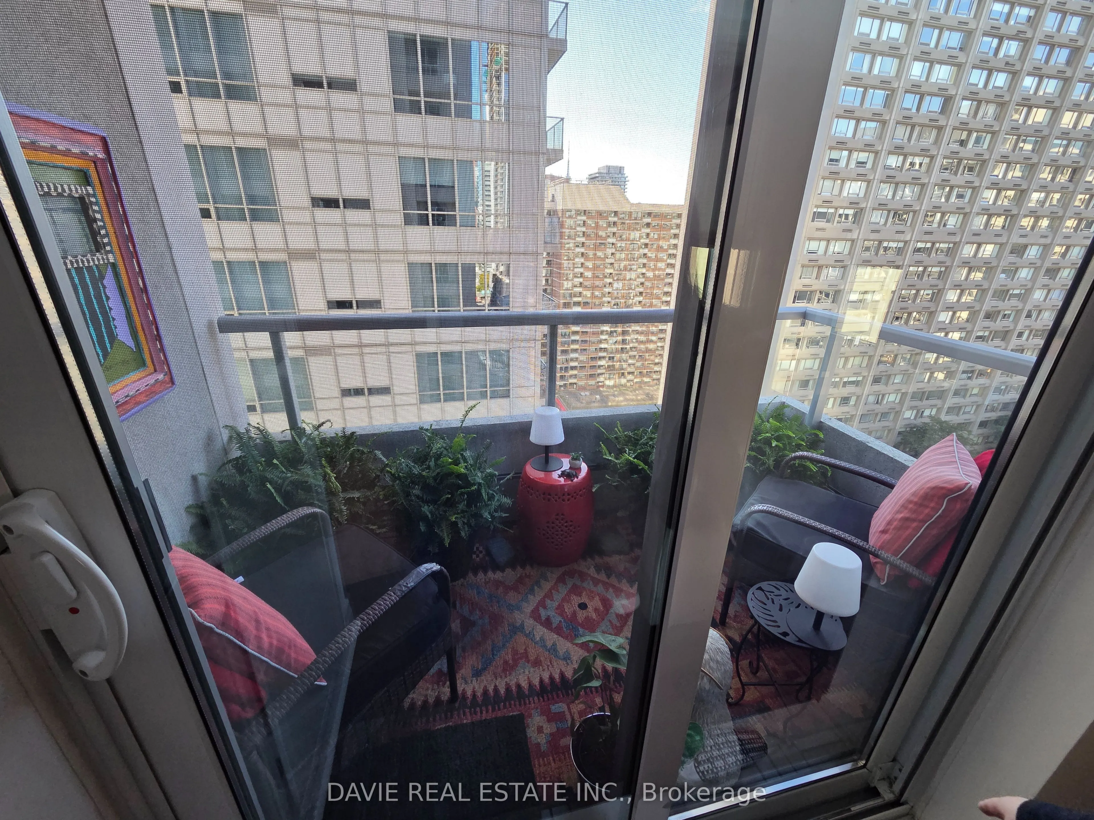 35 Balmuto Street #1709