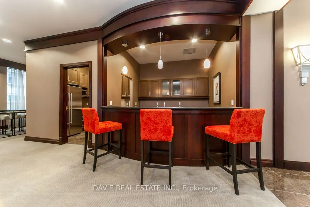 35 Balmuto Street #1709