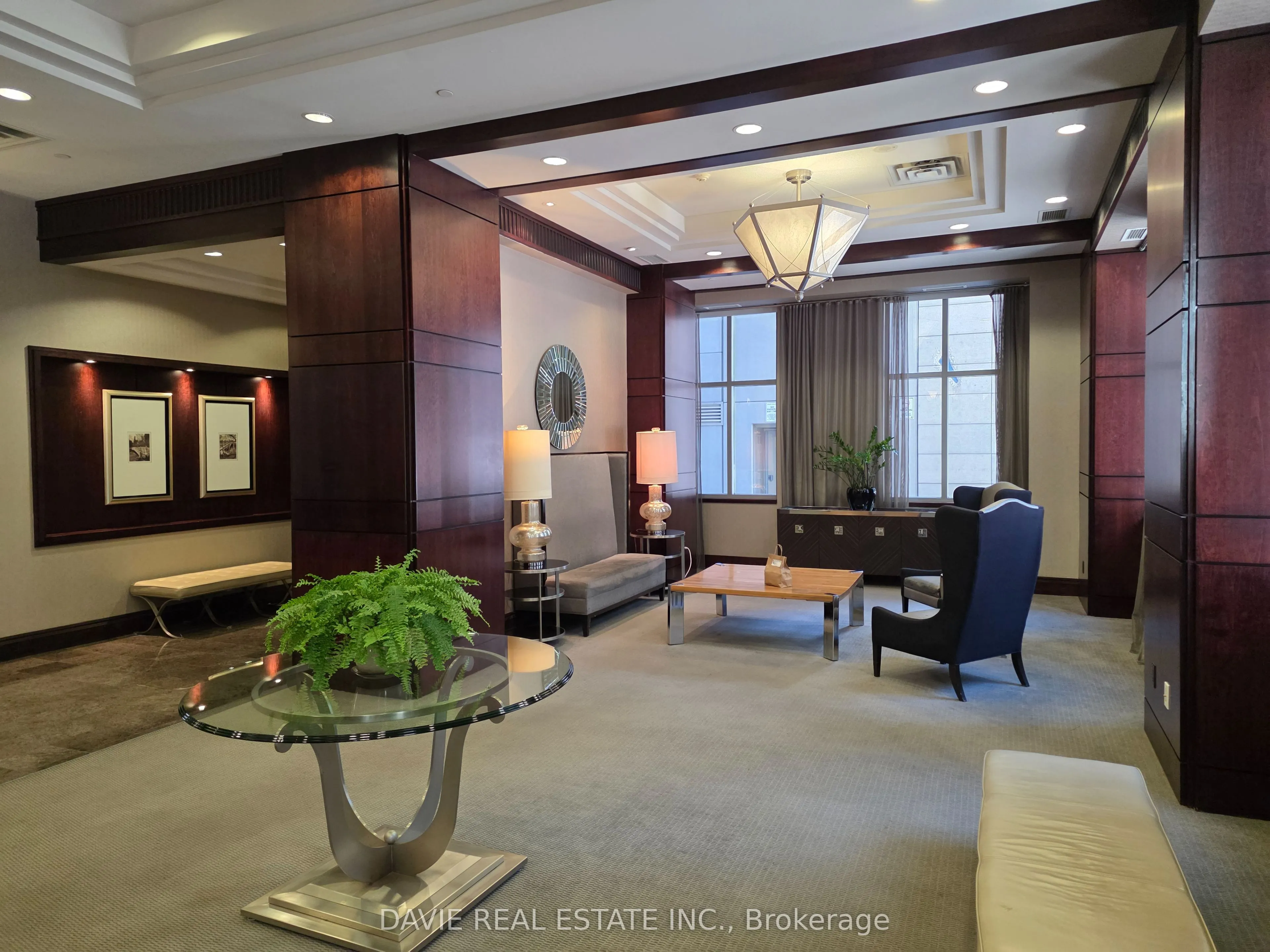35 Balmuto Street #1709