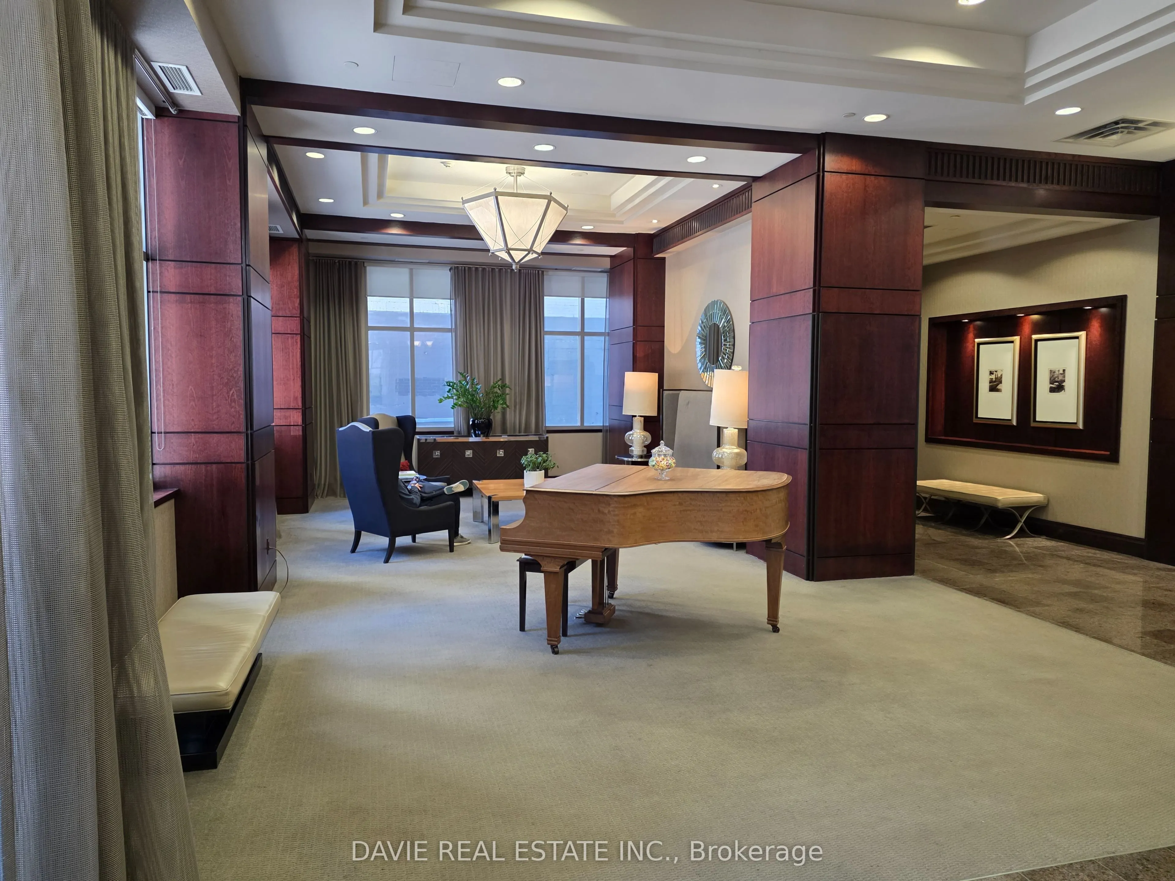 35 Balmuto Street #1709