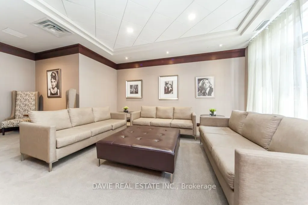 35 Balmuto Street #1709