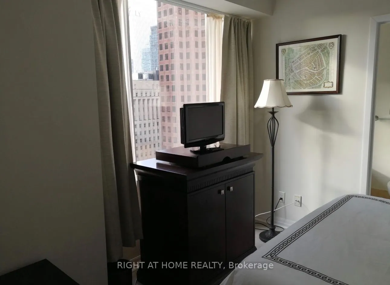 1 King Street W #2612