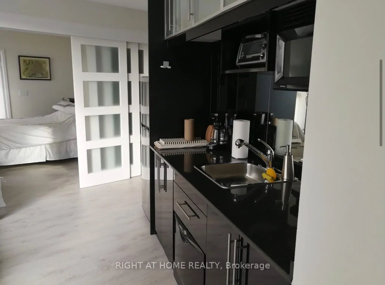 1 King Street W #2612