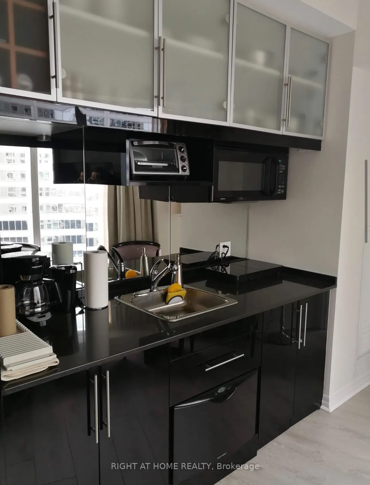1 King Street W #2612