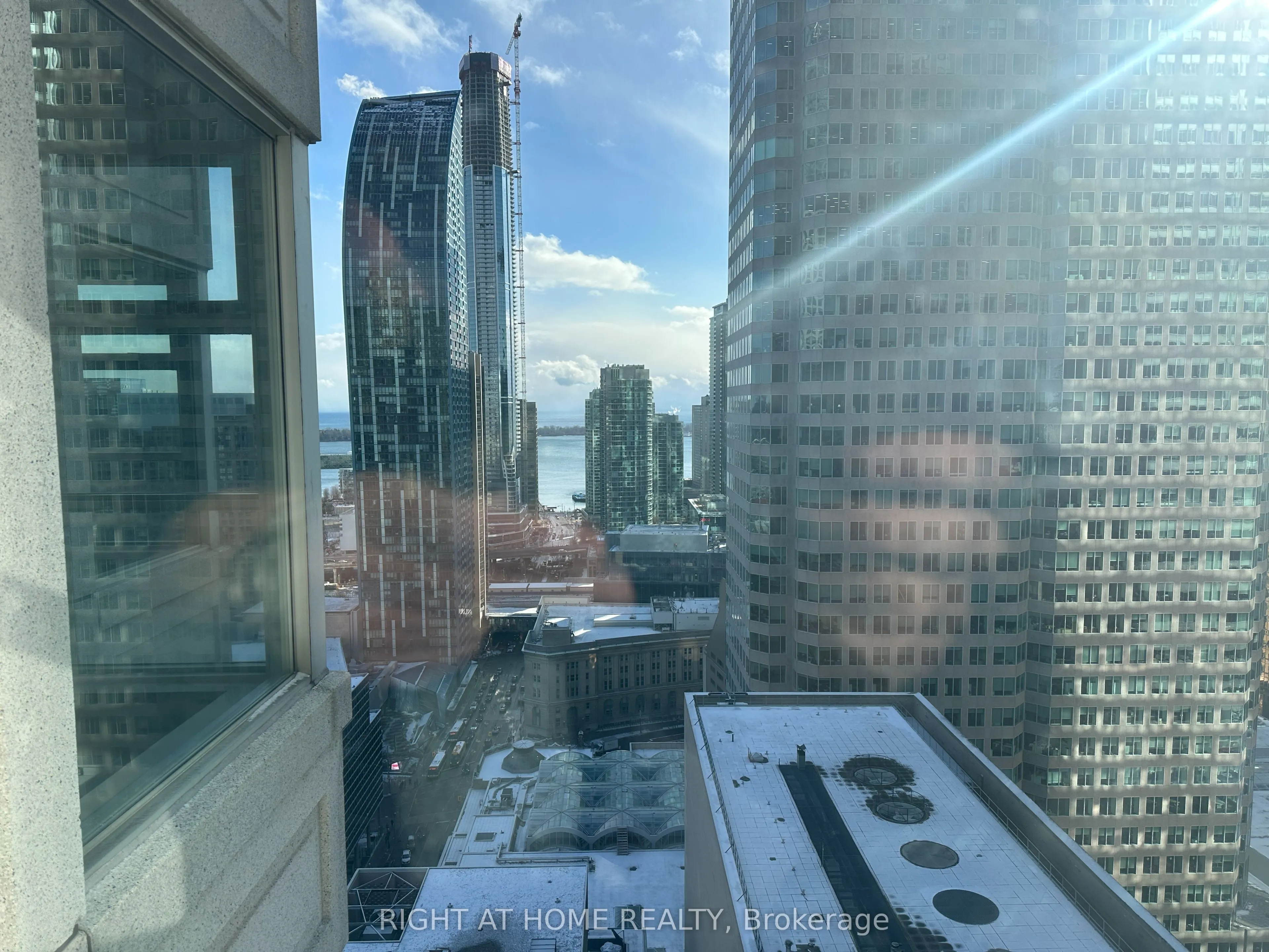 1 King Street W #2612