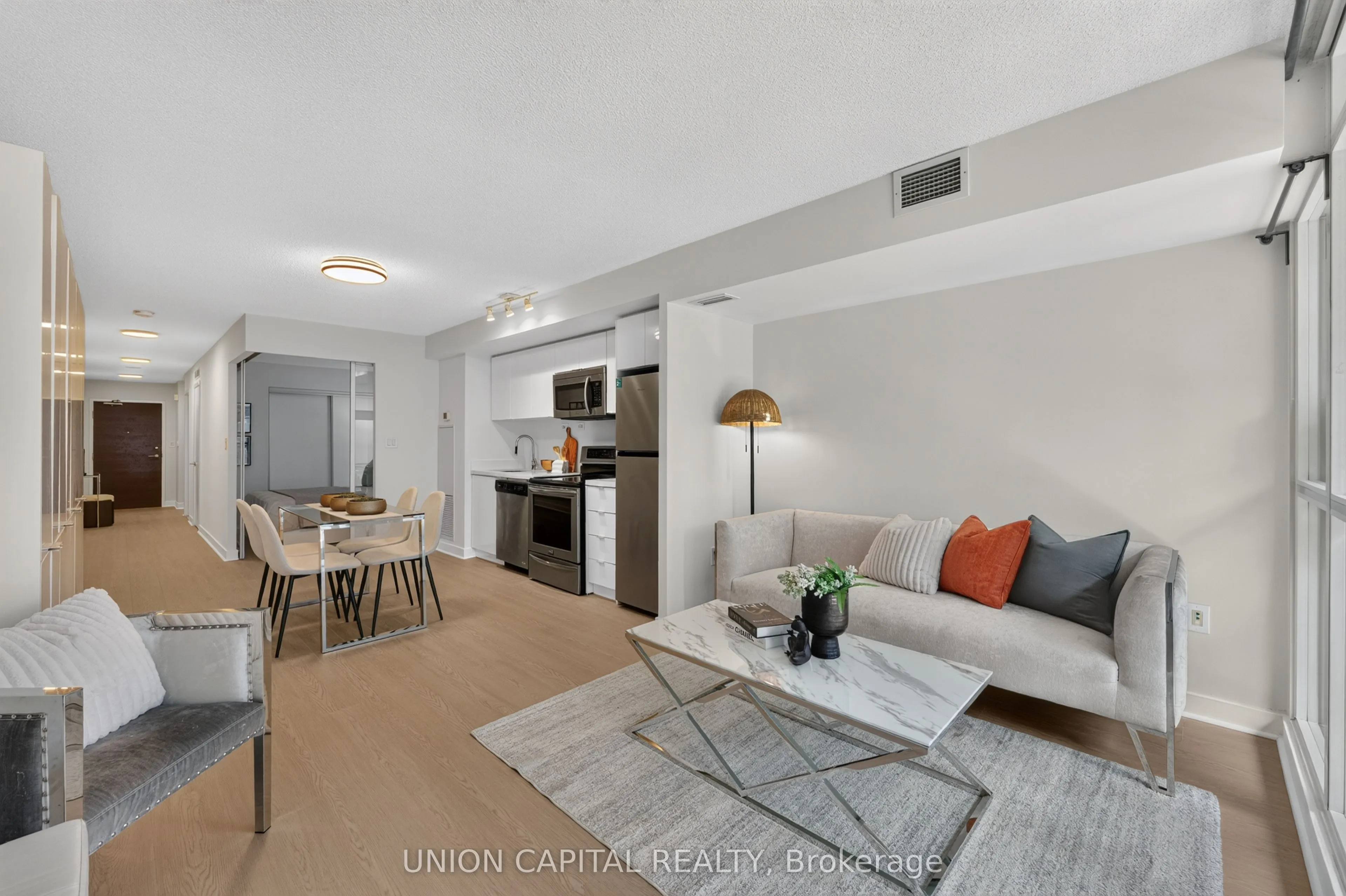 10 Capreol Court #551