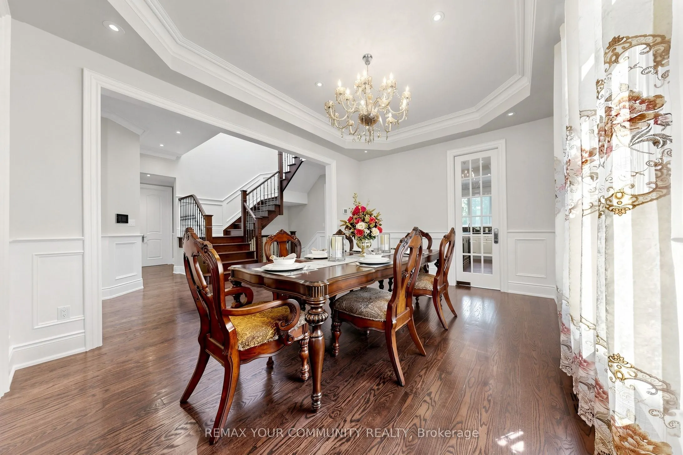39 Moore Park Avenue