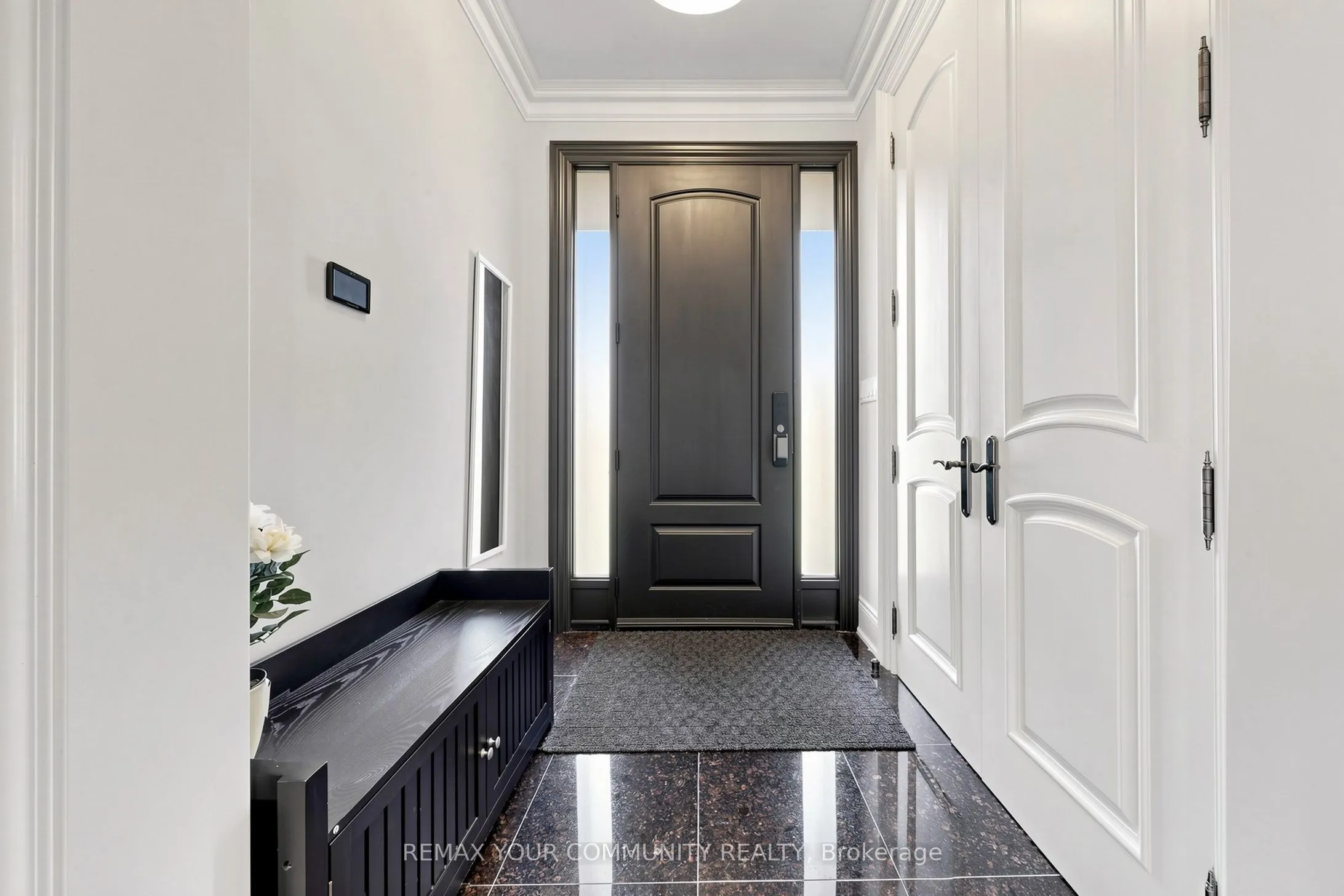 39 Moore Park Avenue