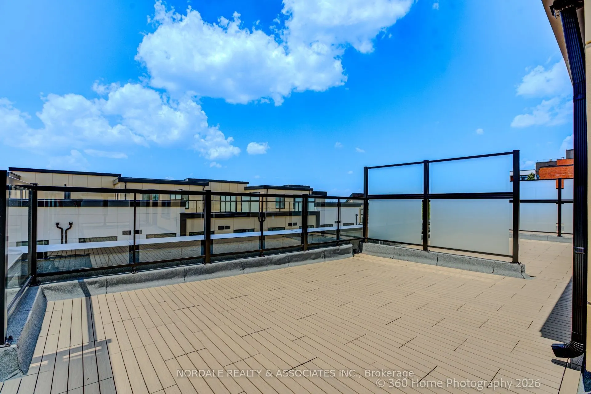 1680 Victoria Park Avenue #B211