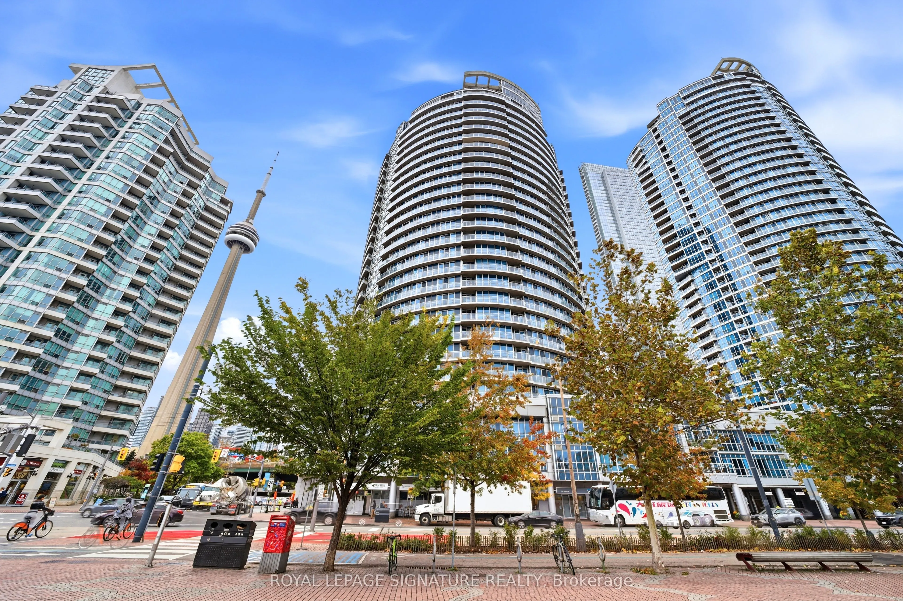 218 Queens Quay W #510