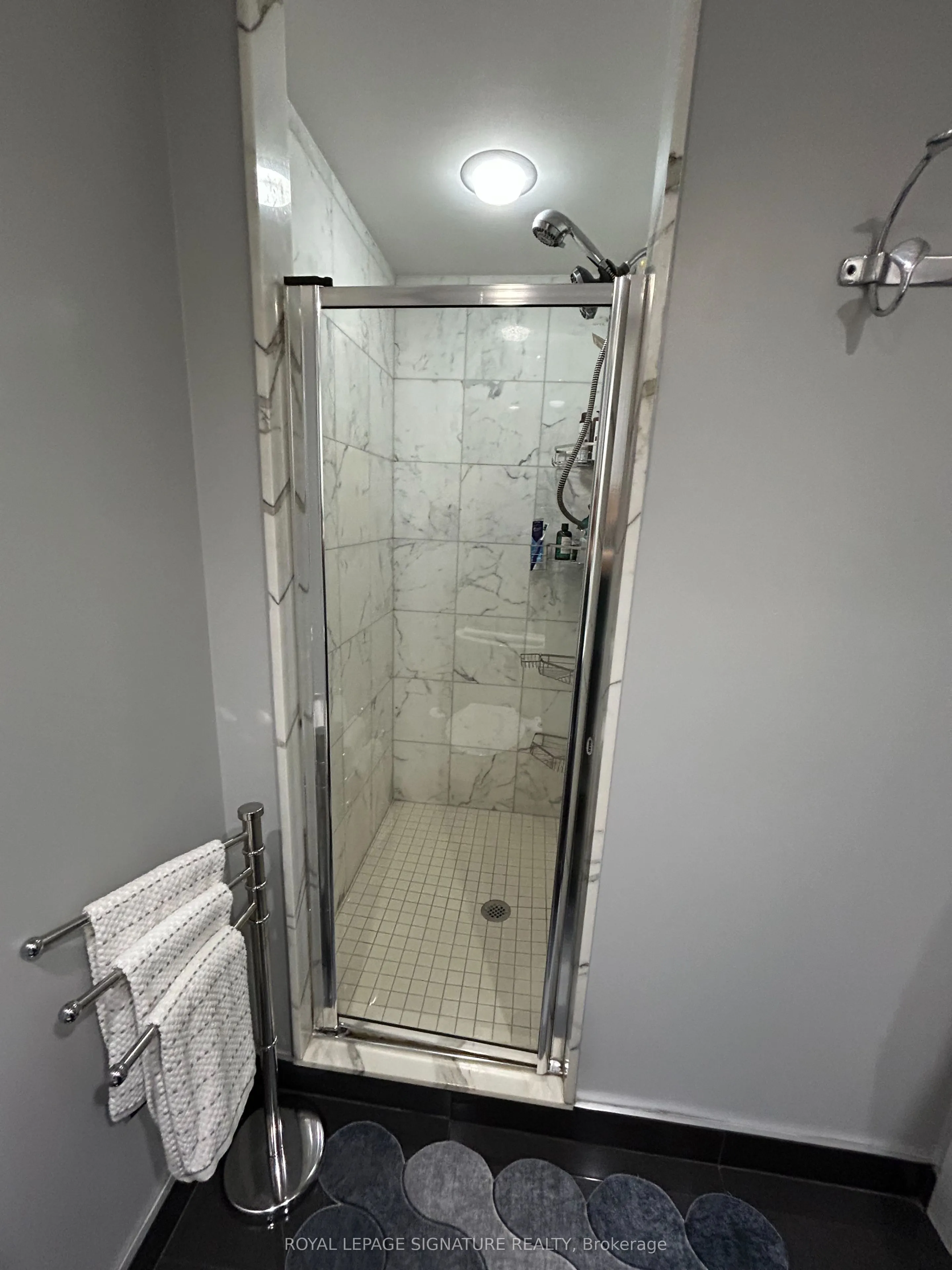 218 Queens Quay W #510