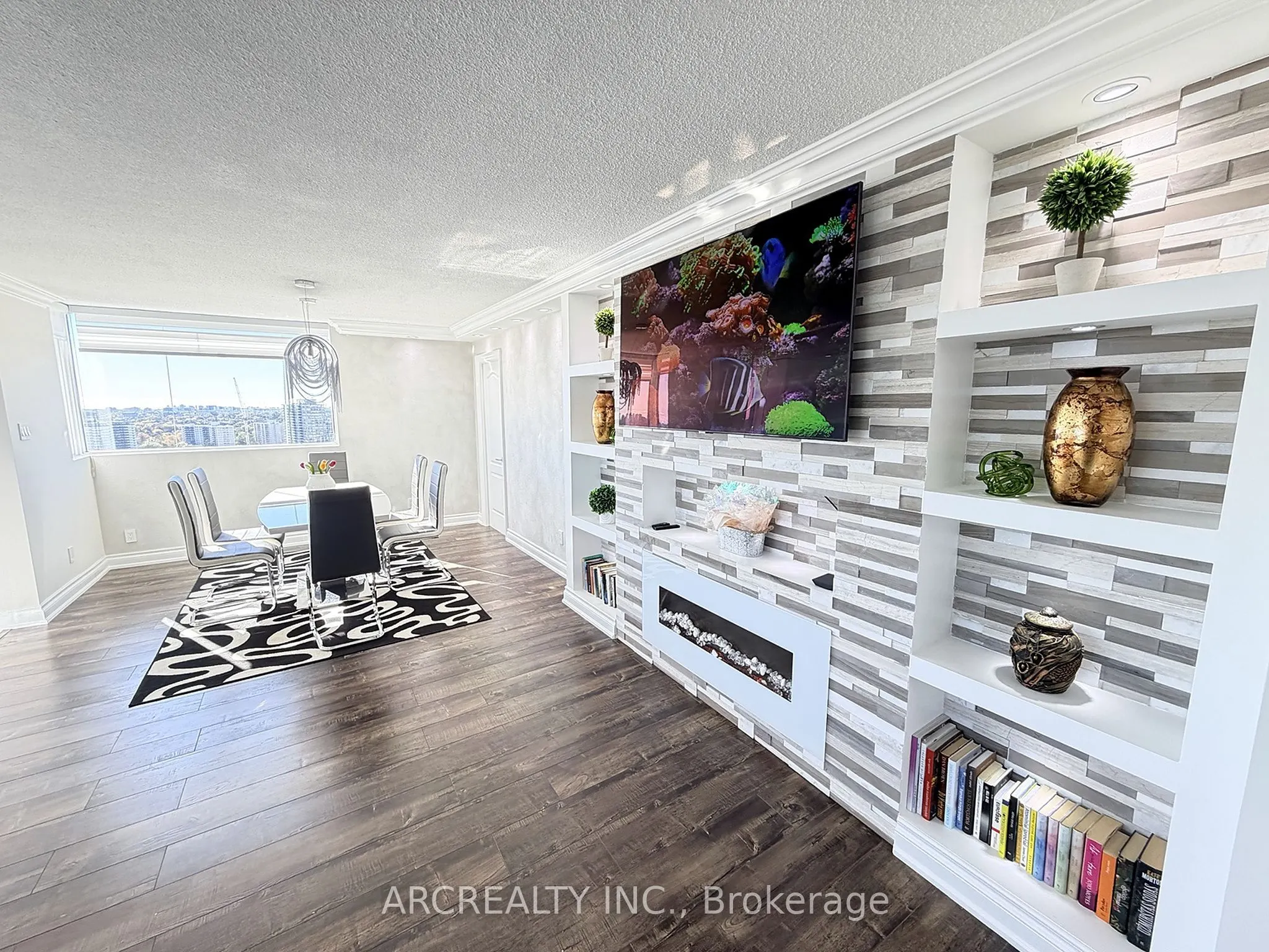 133 Torresdale Avenue #2402