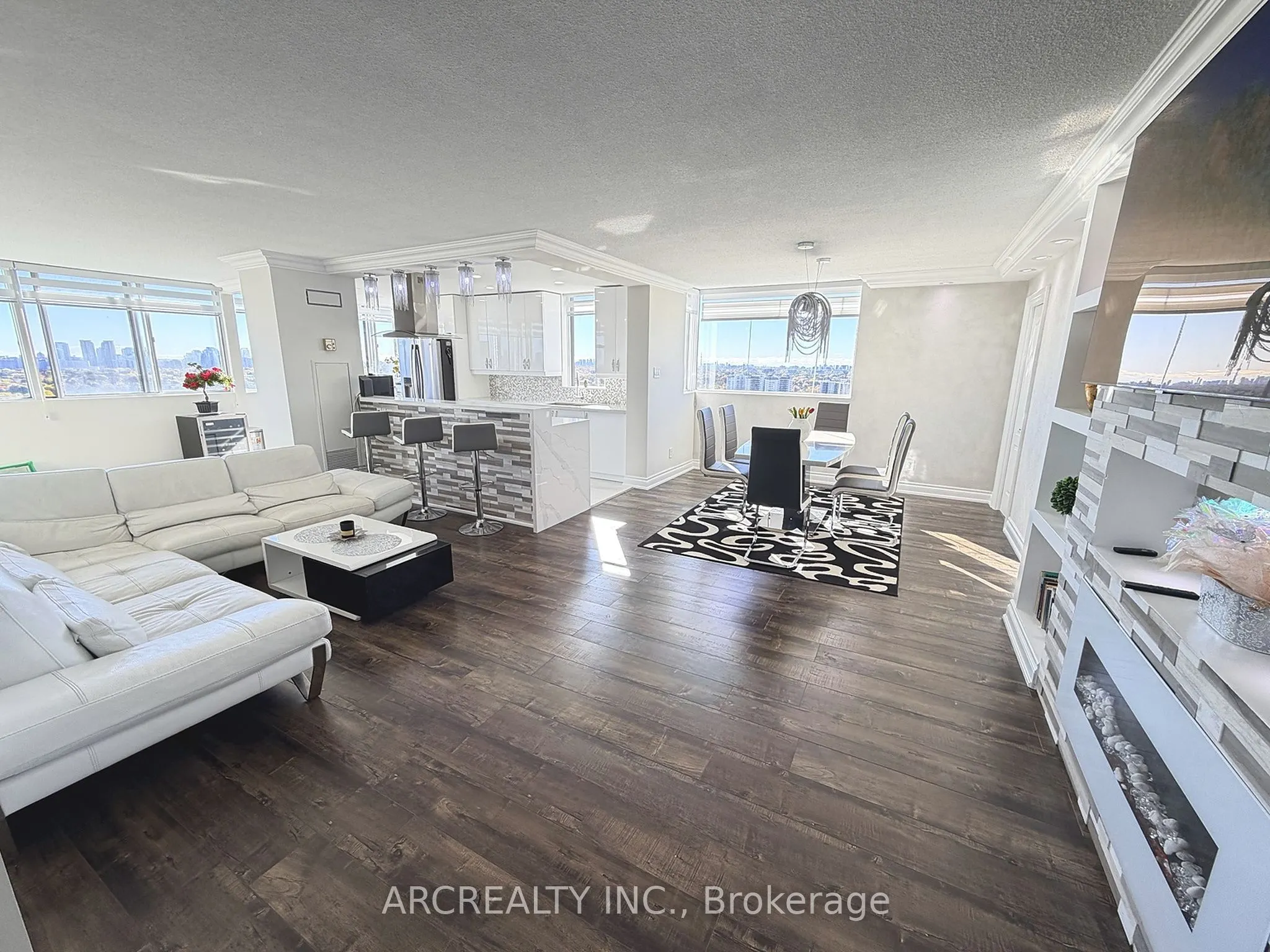 133 Torresdale Avenue #2402
